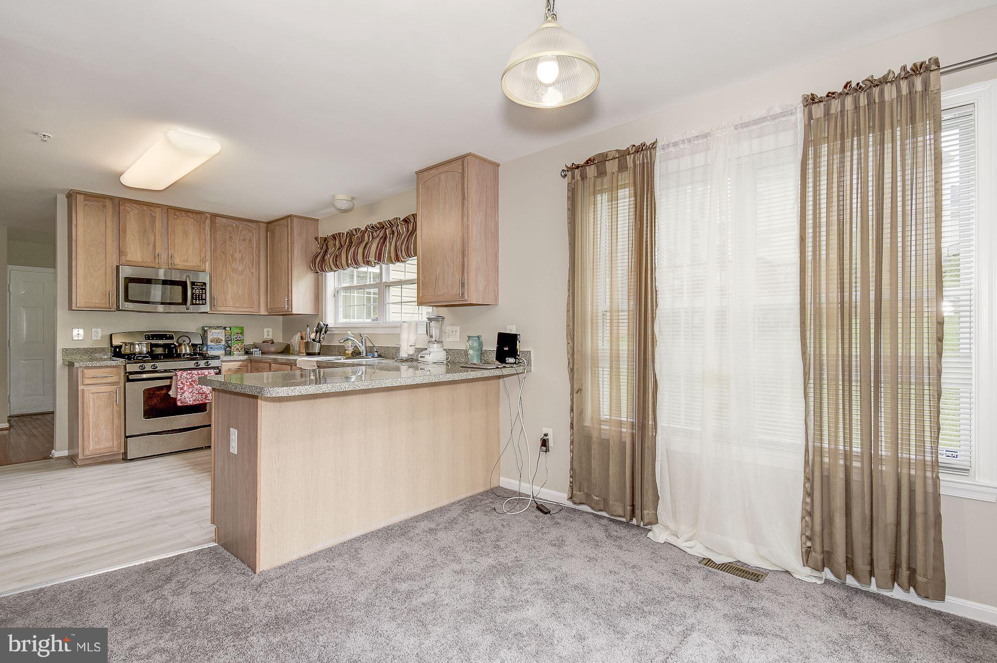 HAWTHORNE HILL - Residential