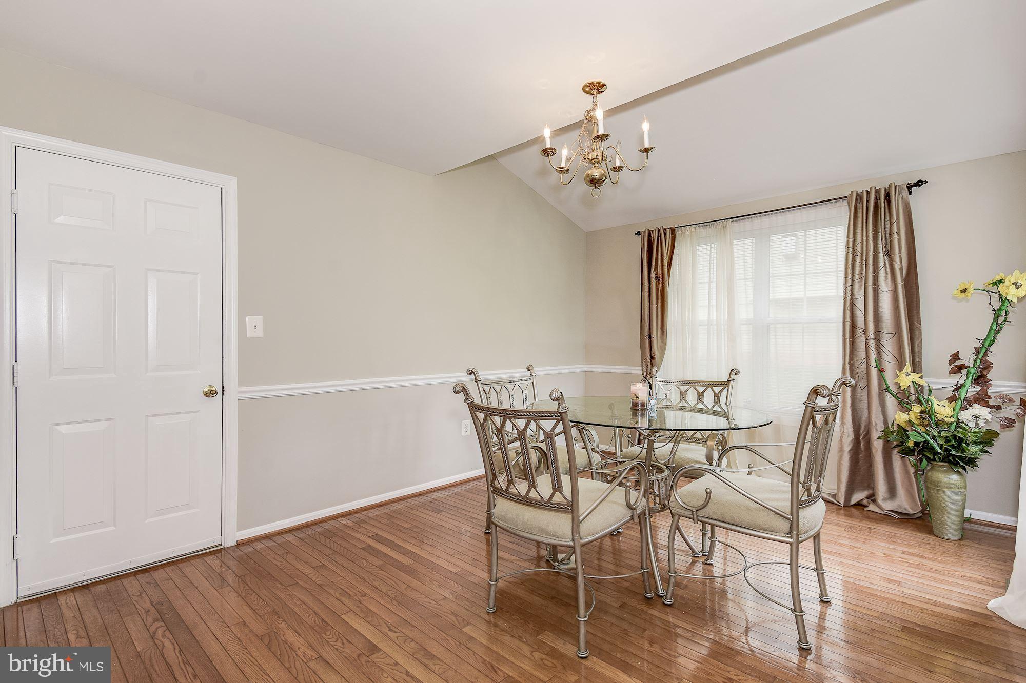 HAWTHORNE HILL - Residential