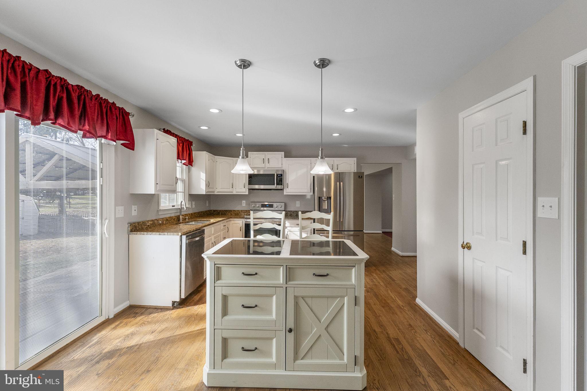 WHITTIER POND - Residential