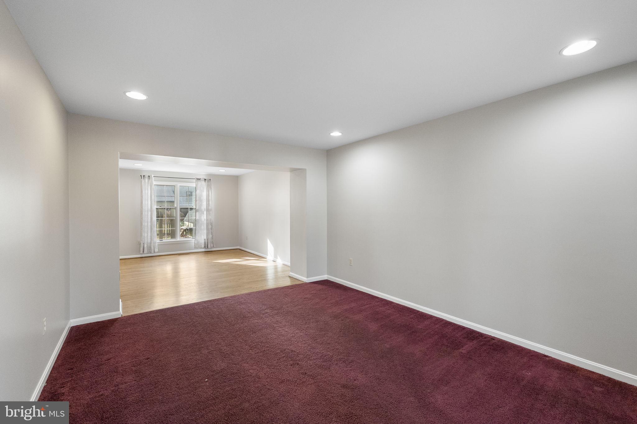 WHITTIER POND - Residential