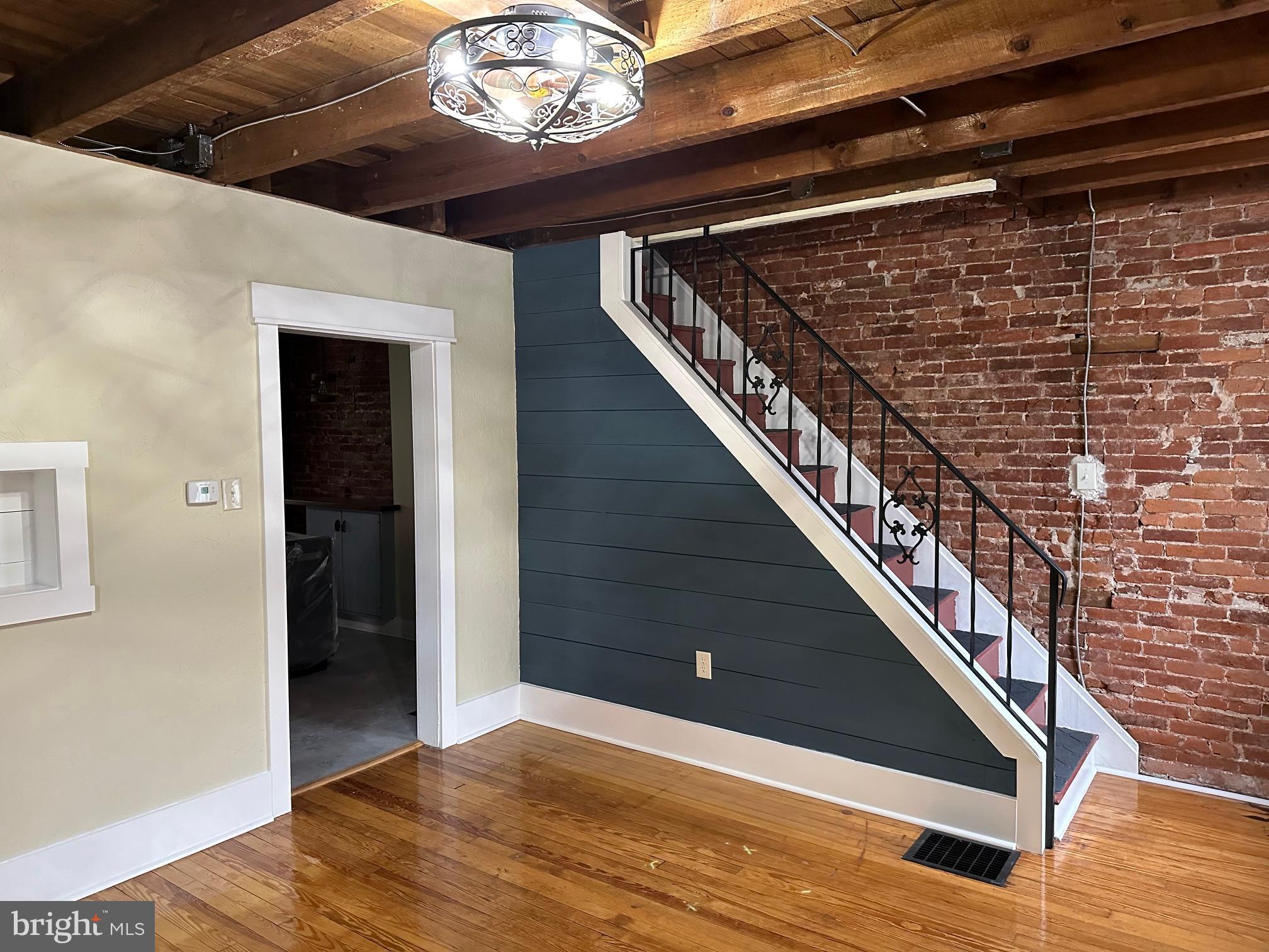 MINERS VILLAGE - Residential