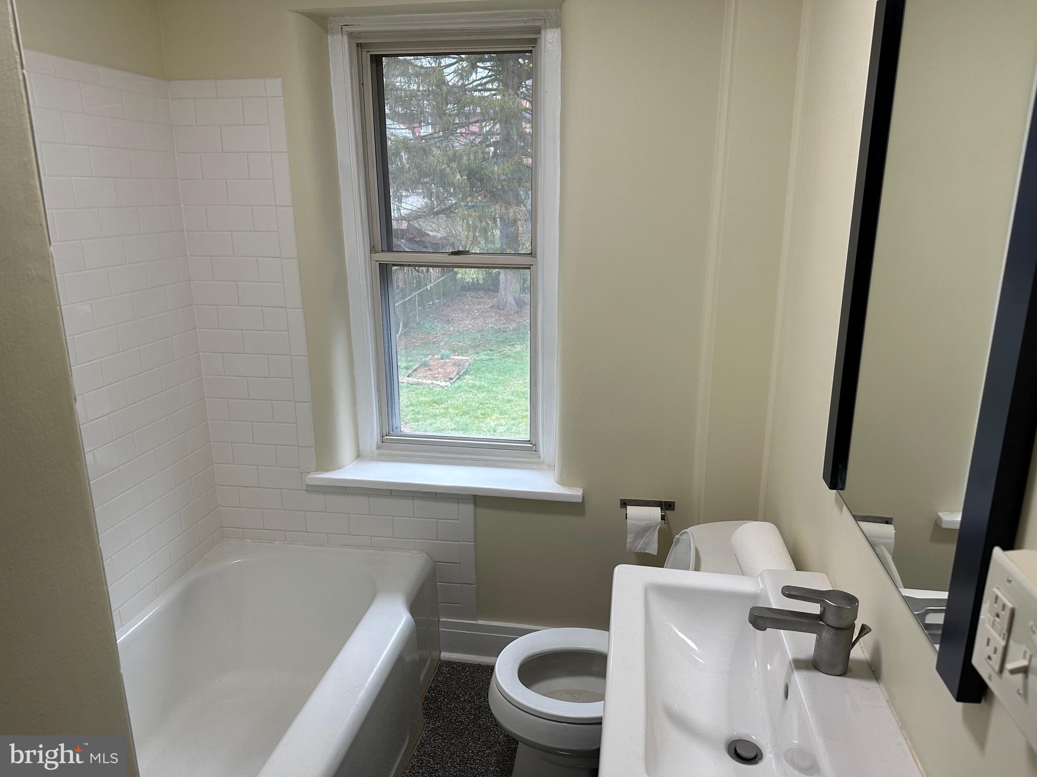 MINERS VILLAGE - Residential