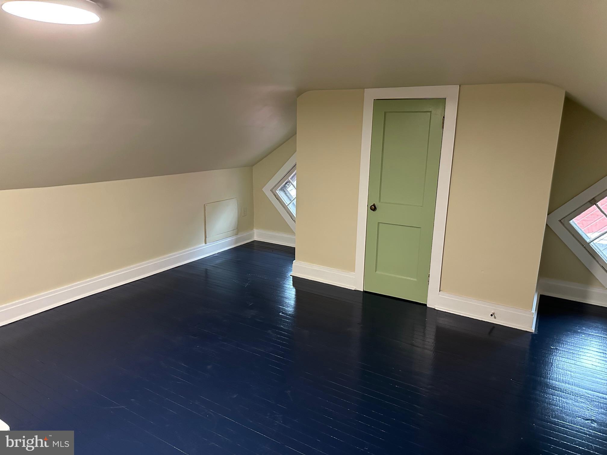 MINERS VILLAGE - Residential