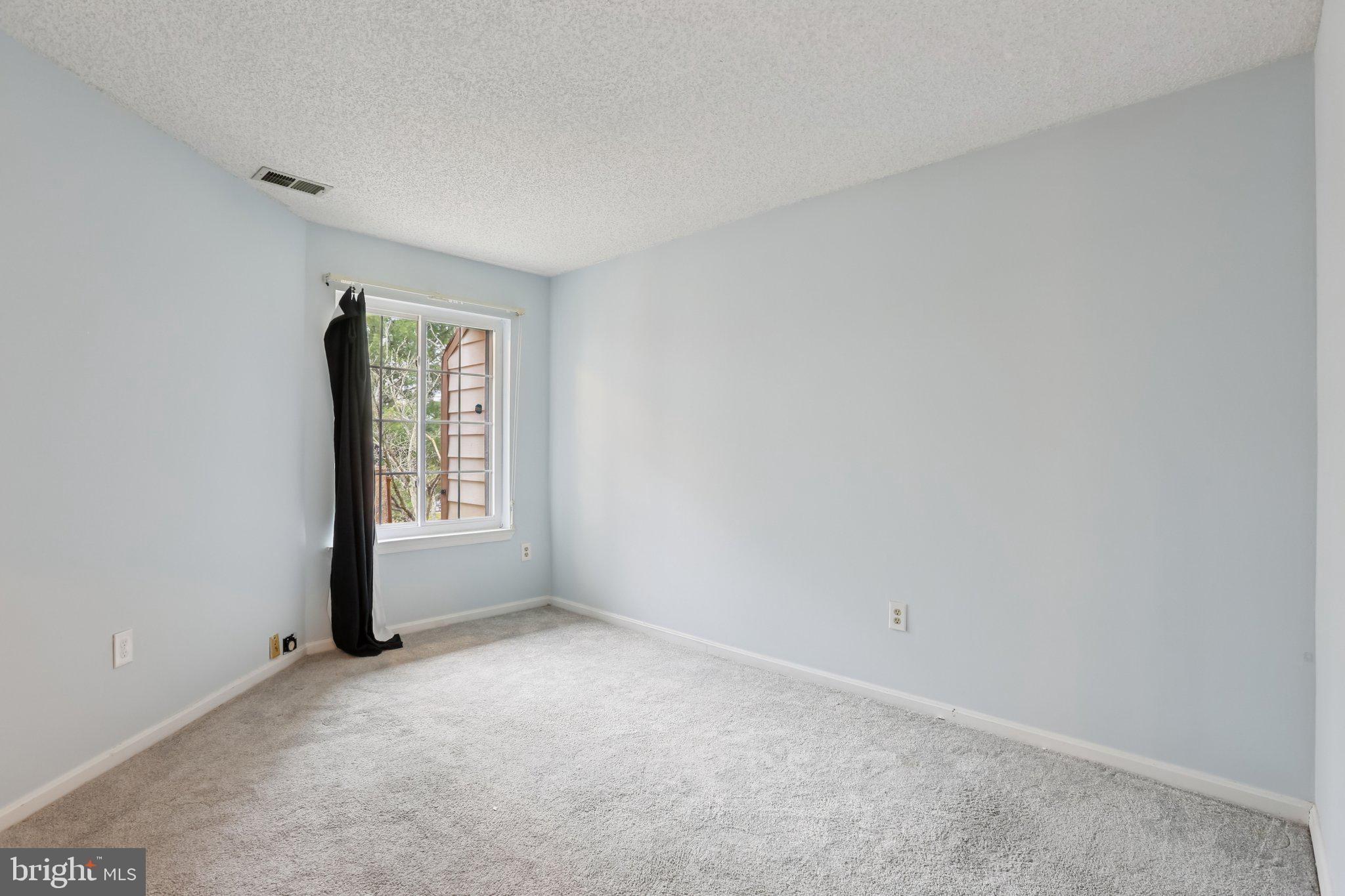 THE TIERS OF LAUREL LAKE - Residential