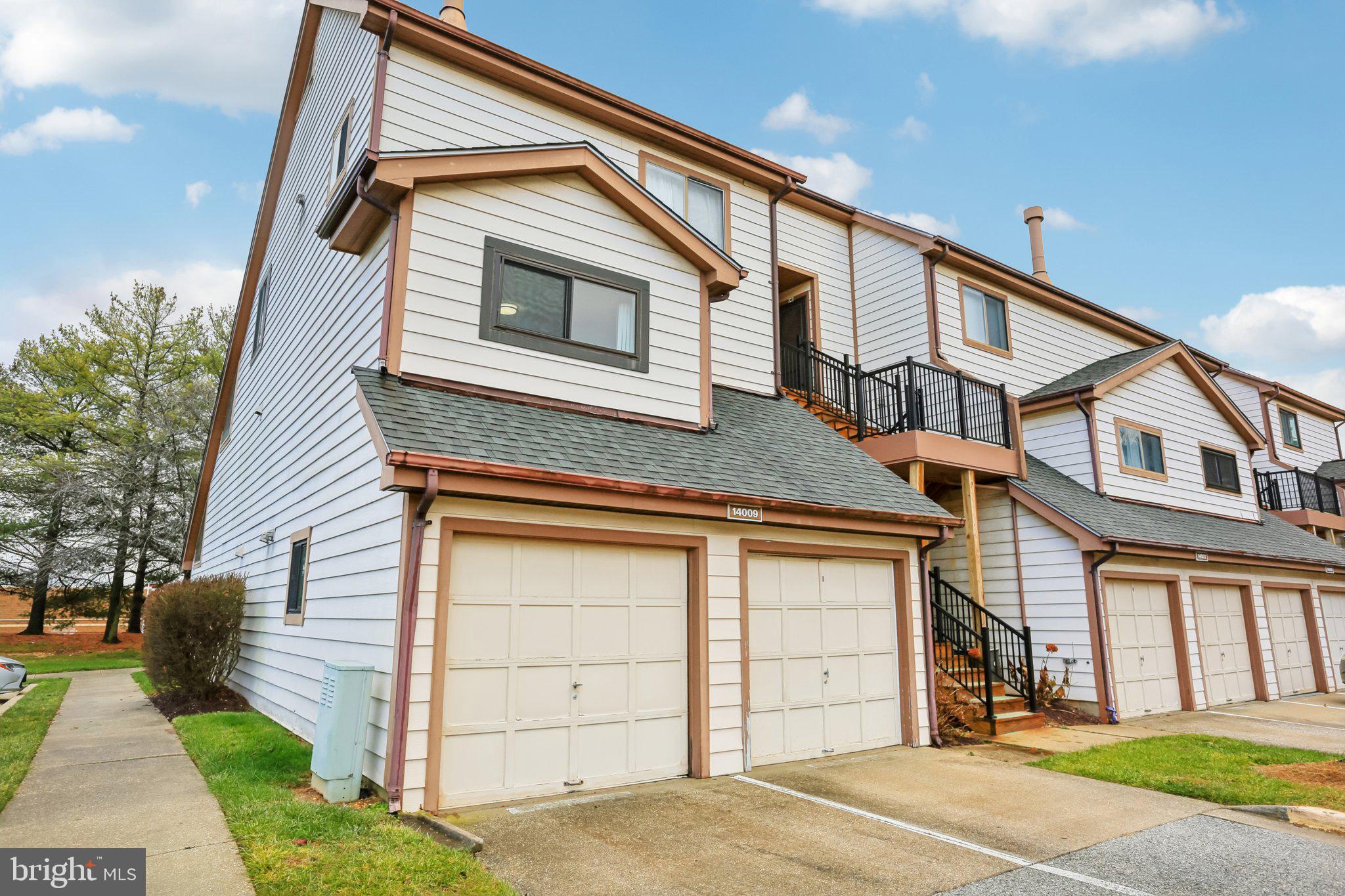 THE TIERS OF LAUREL LAKE - Residential