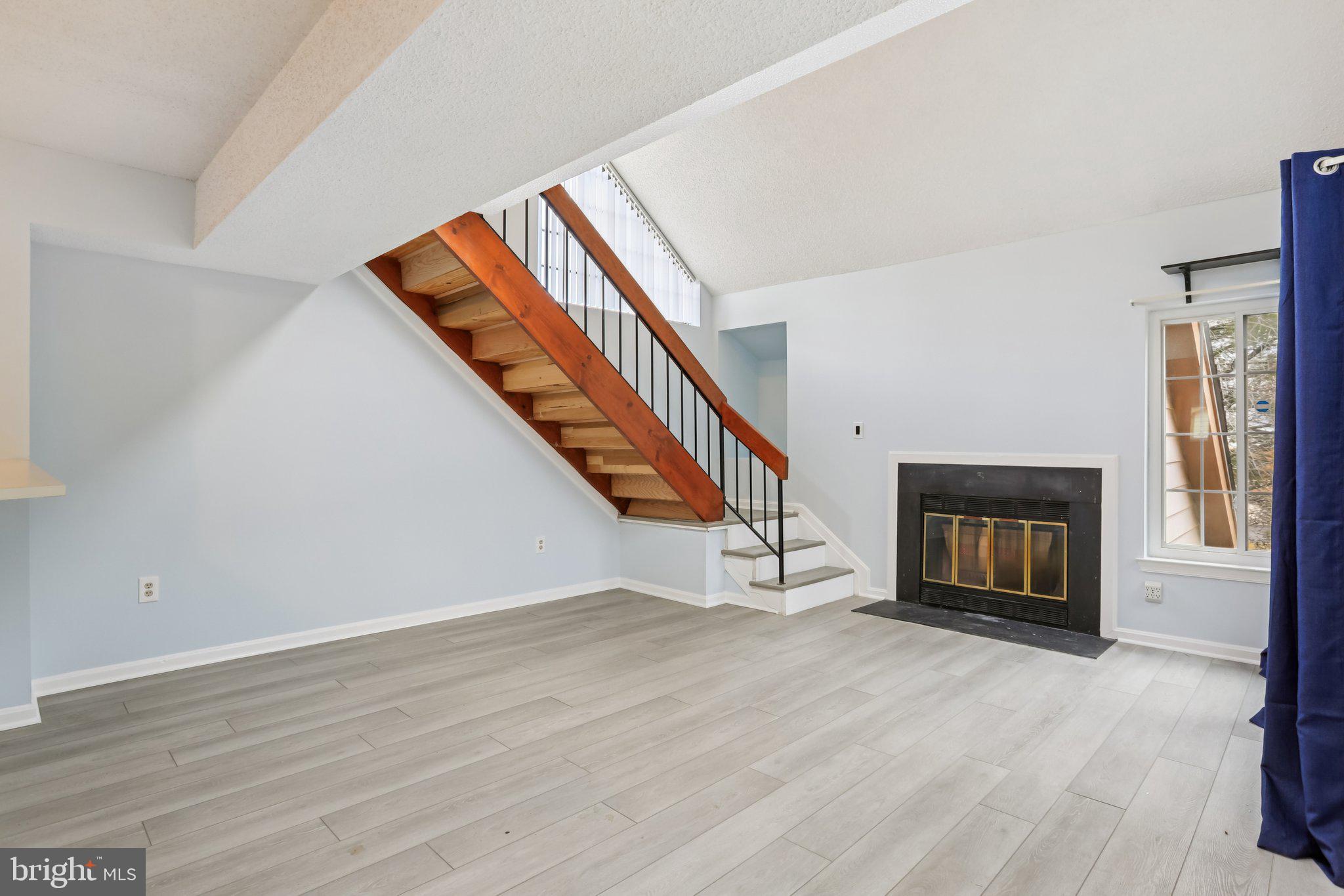 THE TIERS OF LAUREL LAKE - Residential