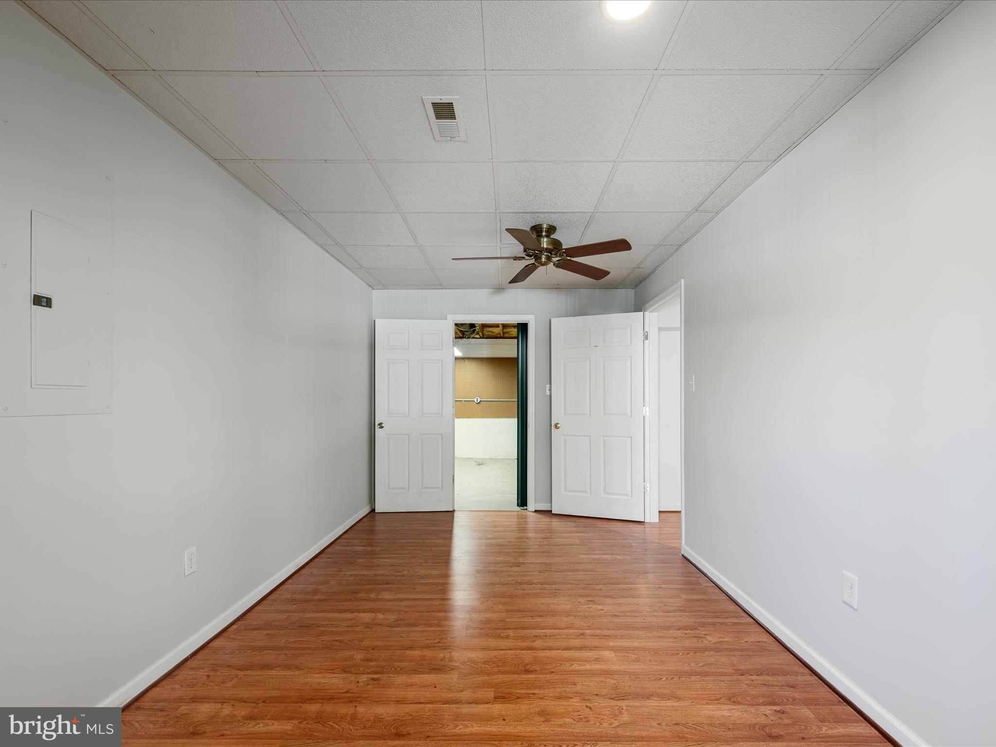 FAIRWAY MANOR - Residential