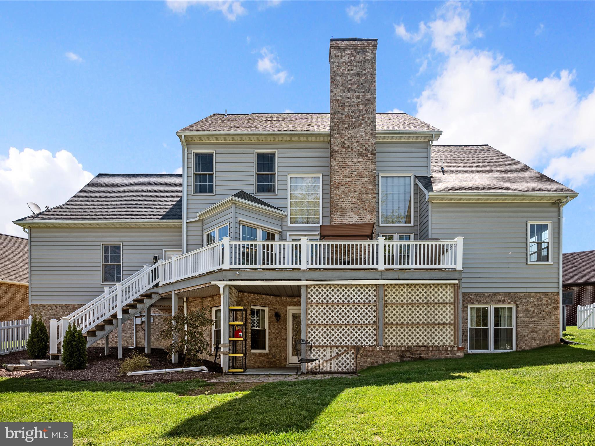 FAIRWAY MANOR - Residential