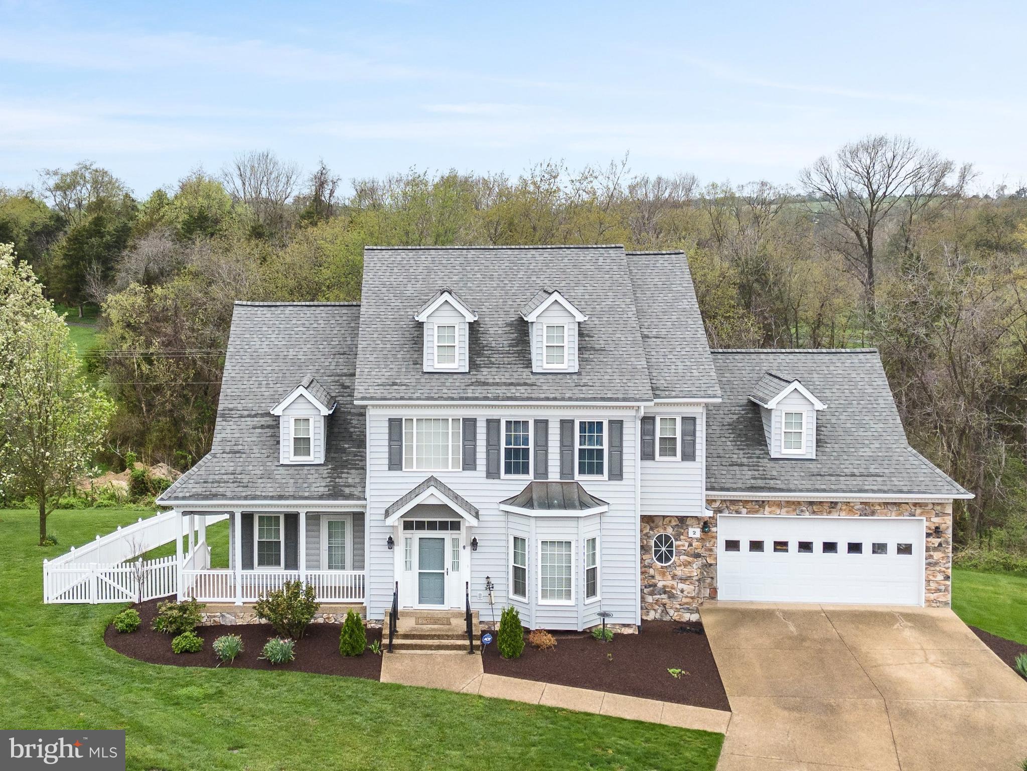 FAIRWAY MANOR - Residential