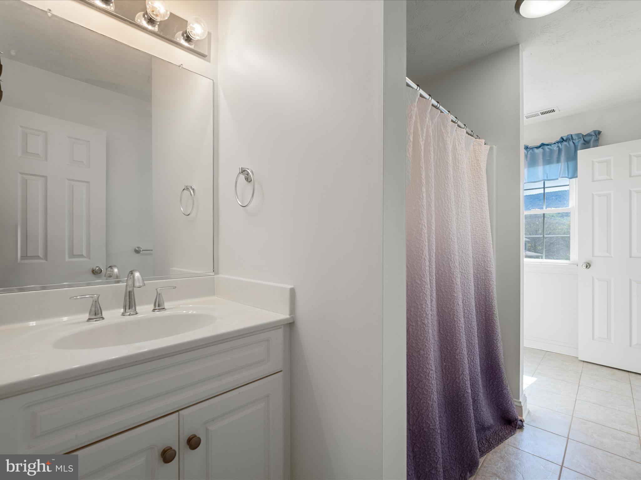 FAIRWAY MANOR - Residential