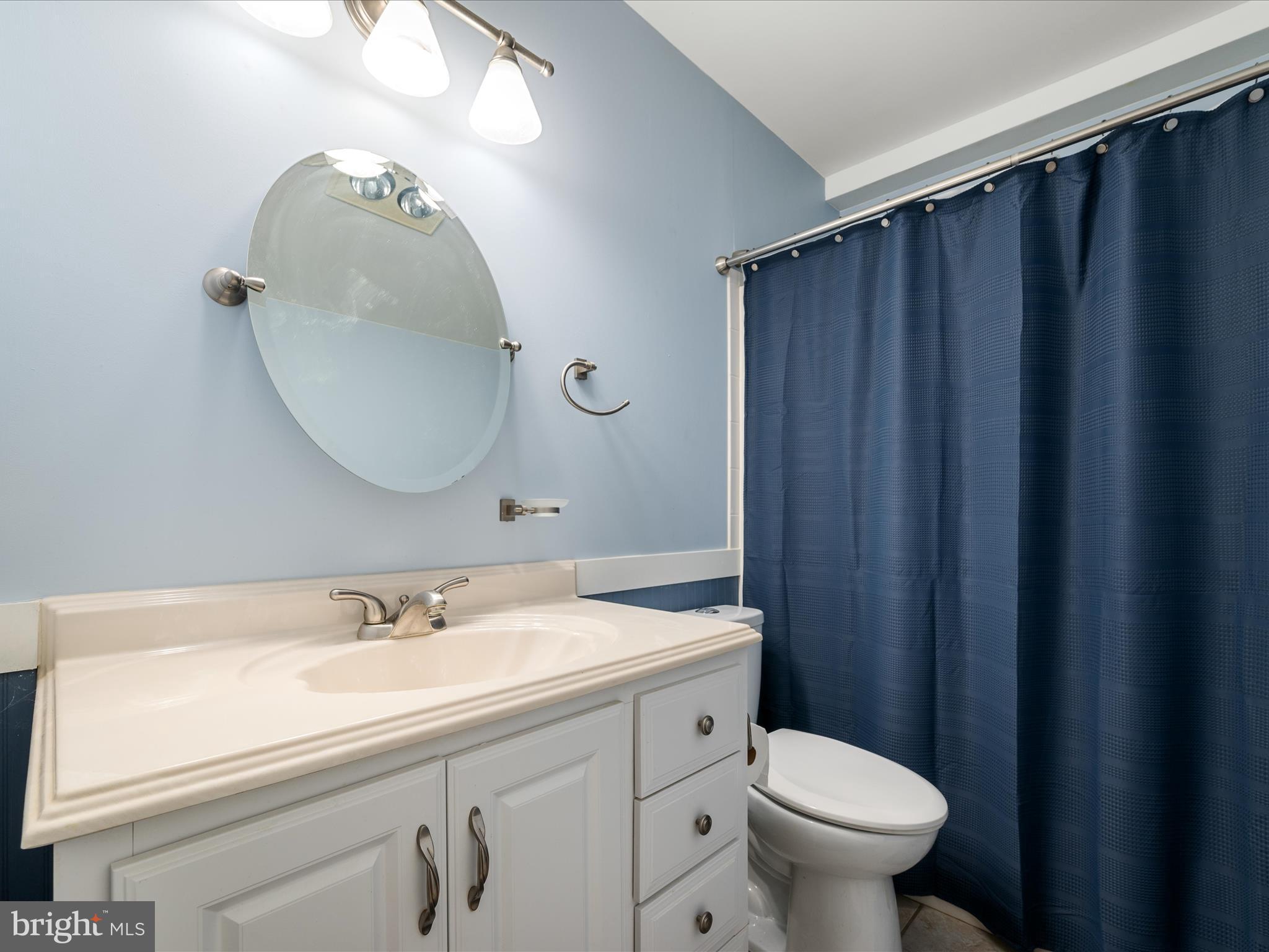 FAIRWAY MANOR - Residential