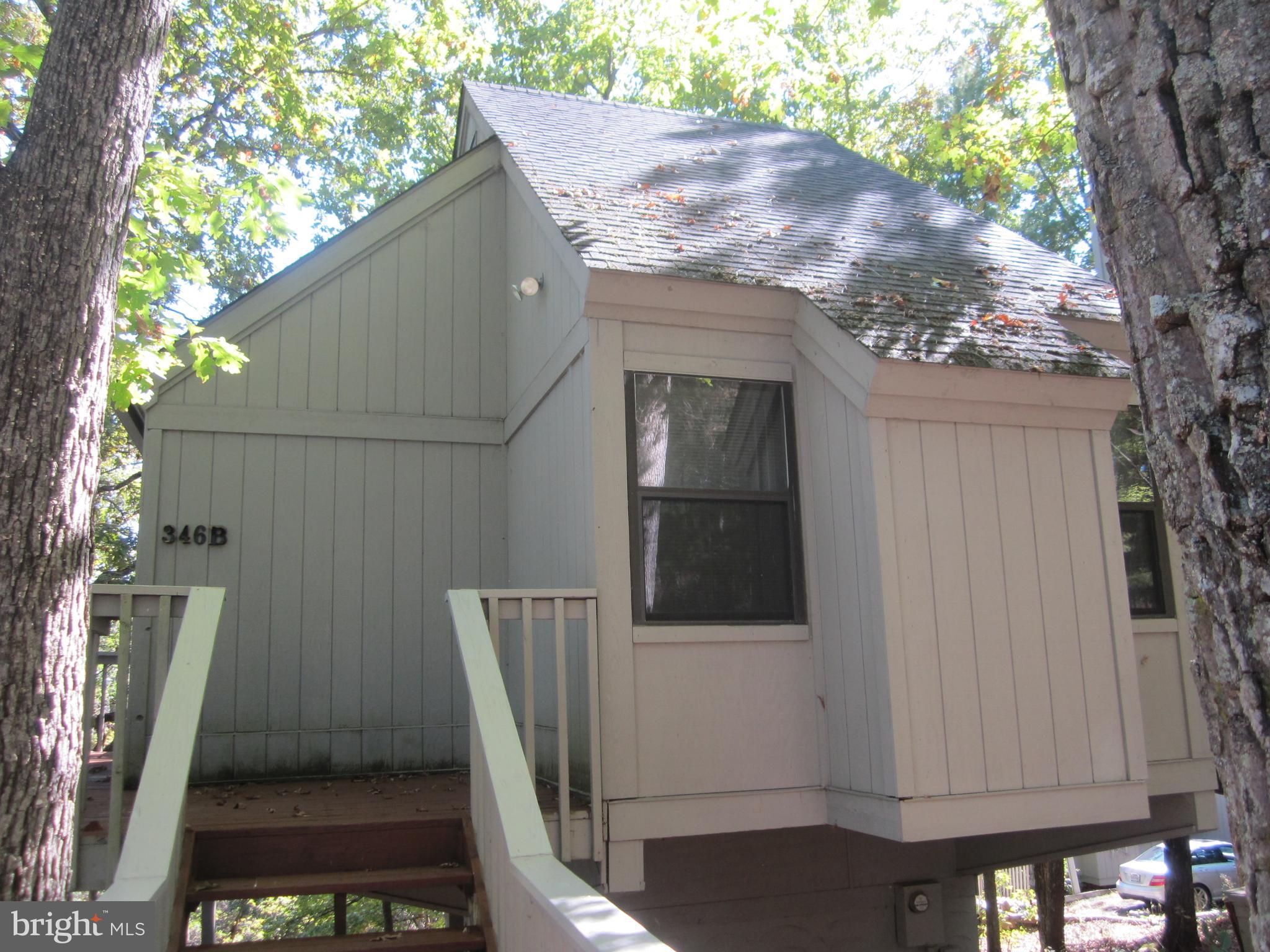 LAKEVIEW PEDESTAL HOMES - Residential