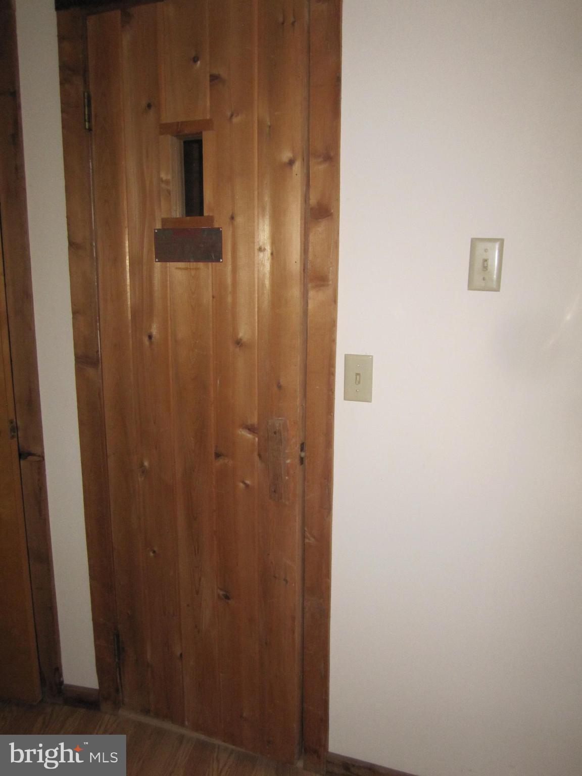 LAKEVIEW PEDESTAL HOMES - Residential