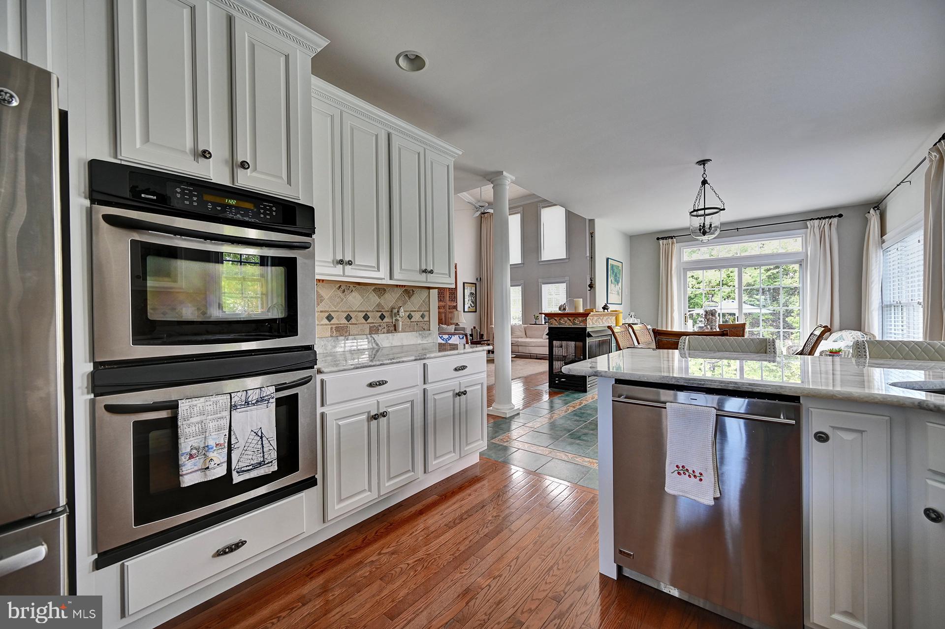 2 CEDAR GROVE COURT