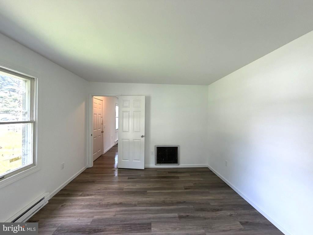 822 SPRINGFIELD CIRCLE