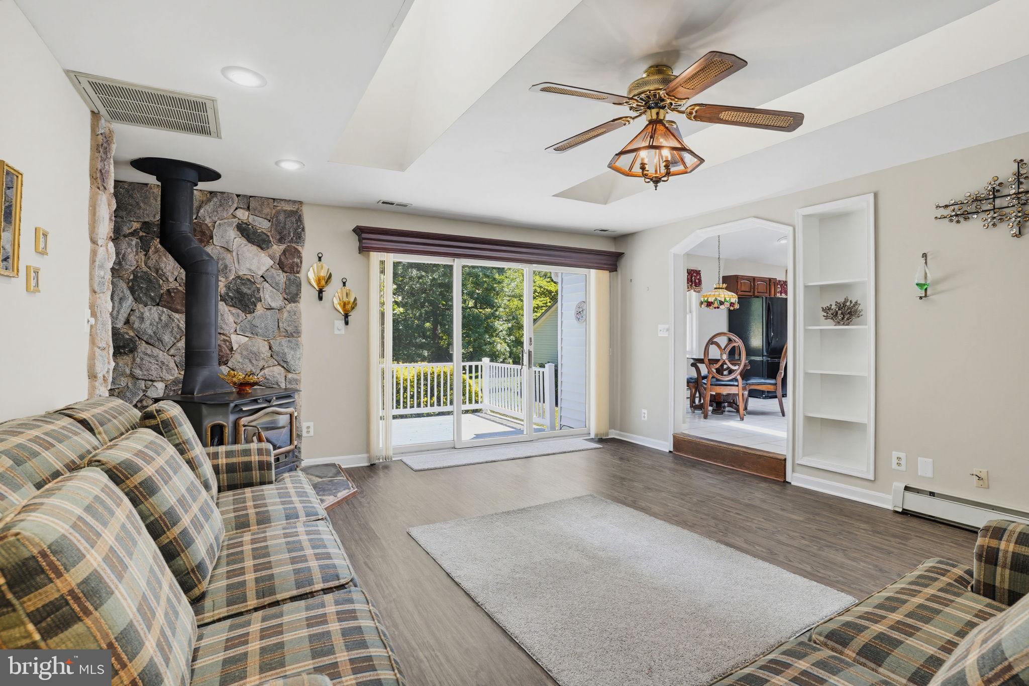 10707 WARD ROAD