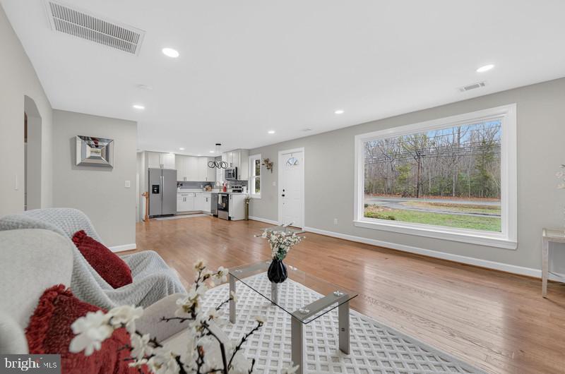 CHURCHTON - Residential