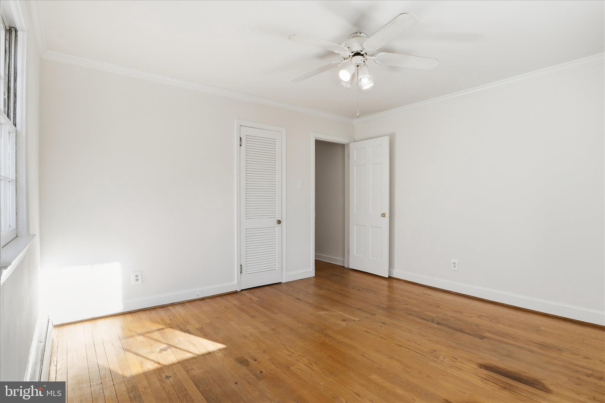 WILTON WOODS - Residential