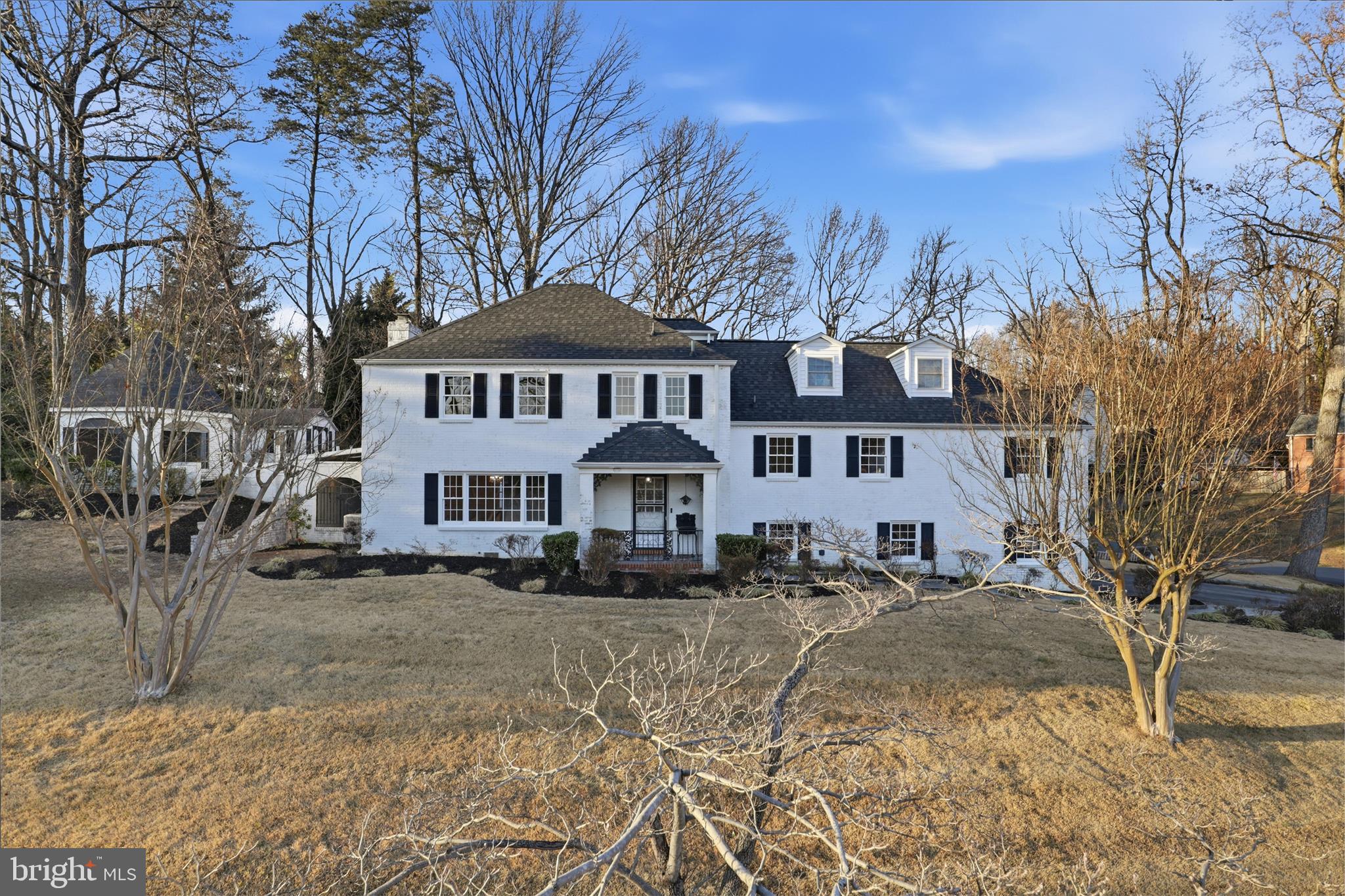 WILTON WOODS - Residential