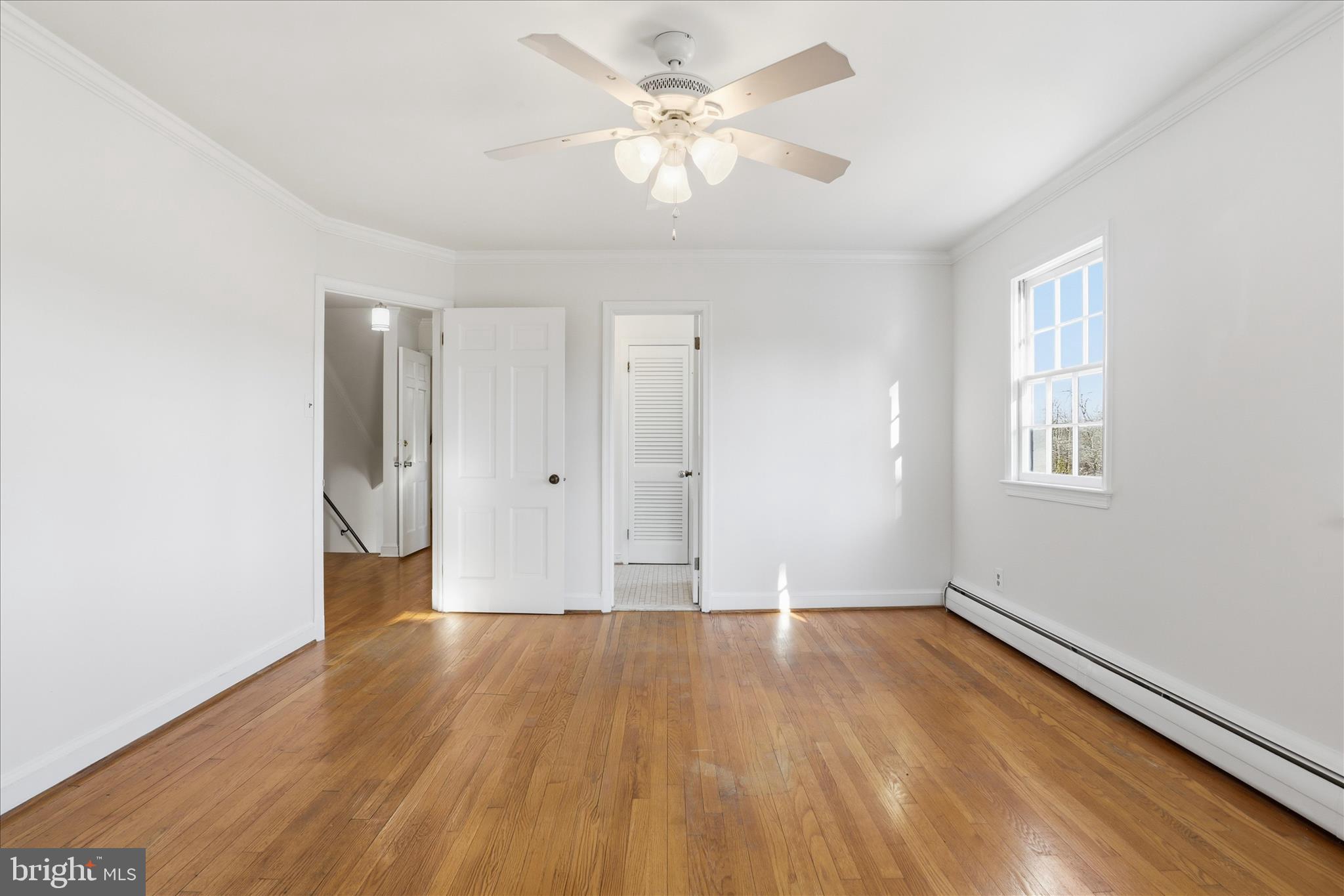 WILTON WOODS - Residential