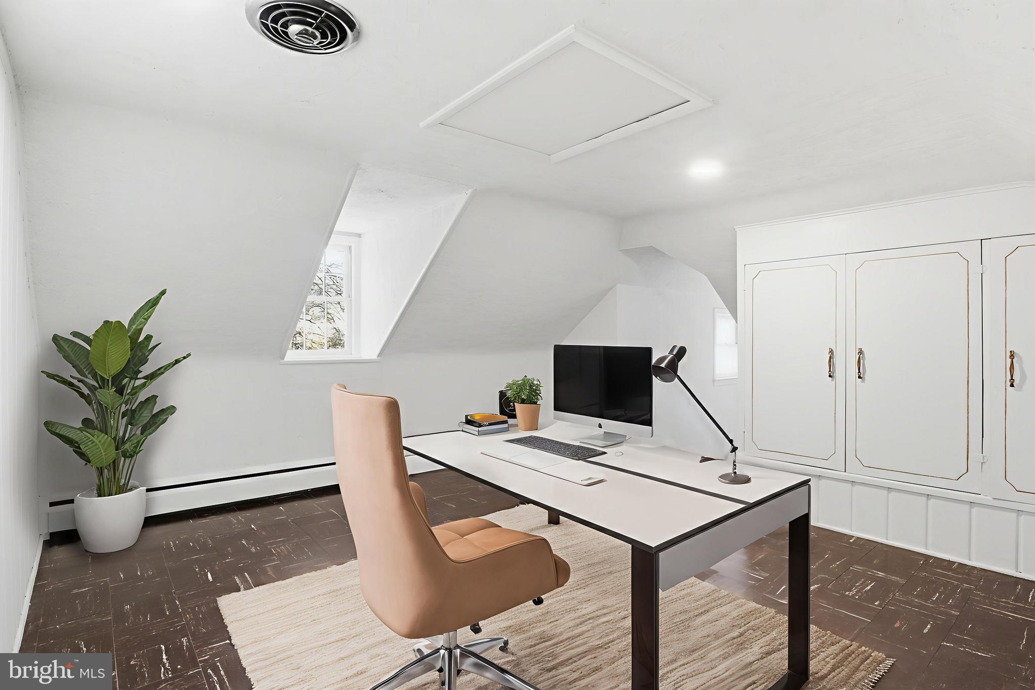 WILTON WOODS - Residential