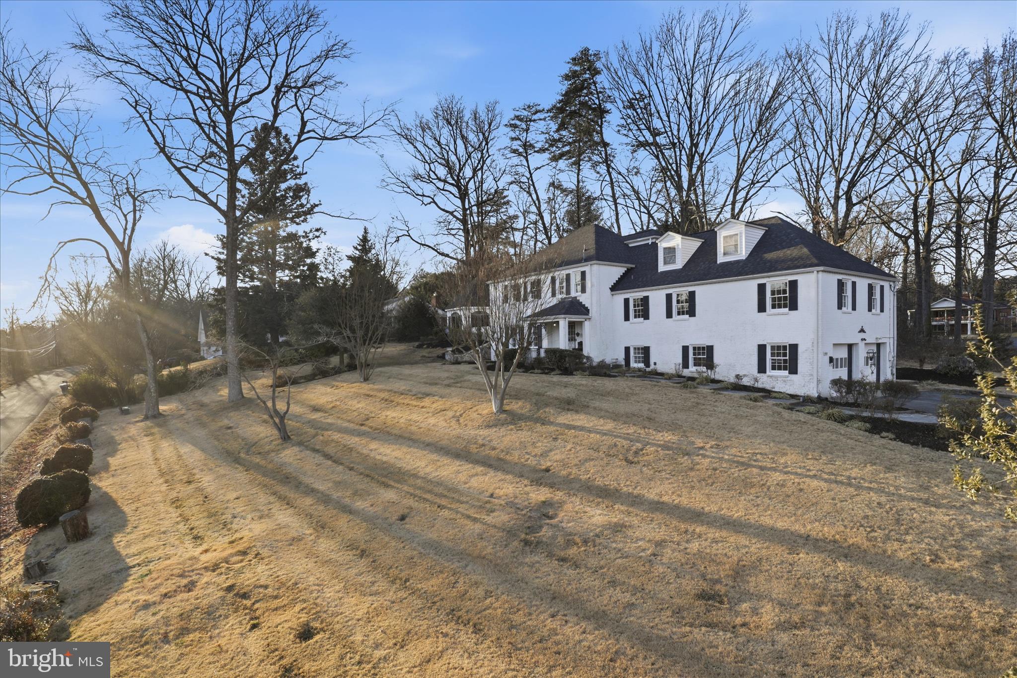 WILTON WOODS - Residential