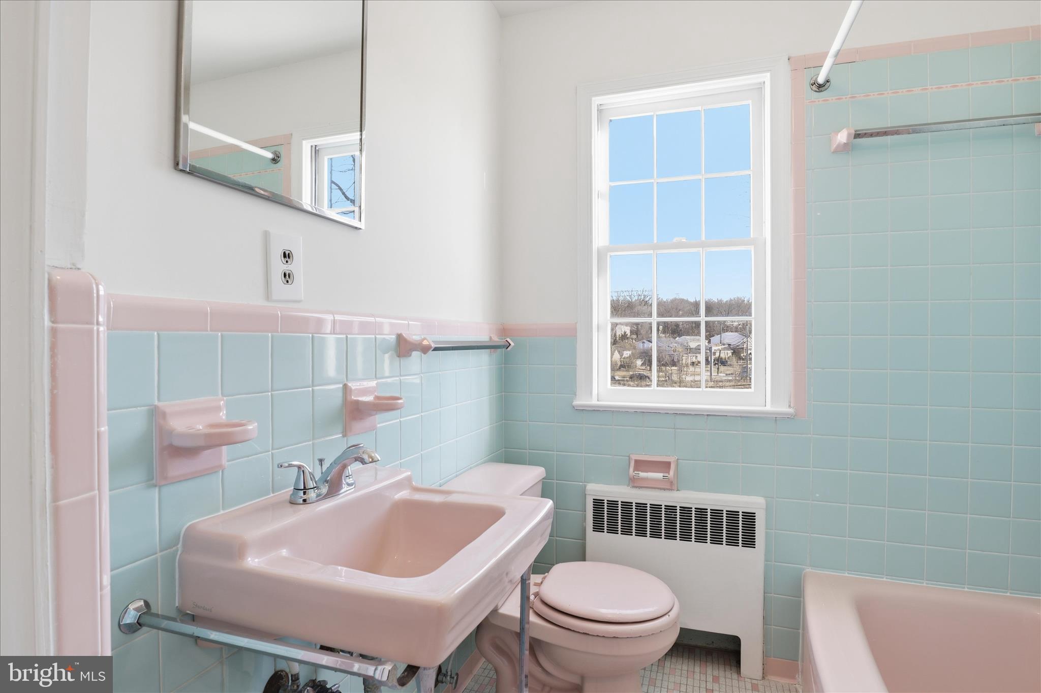 WILTON WOODS - Residential