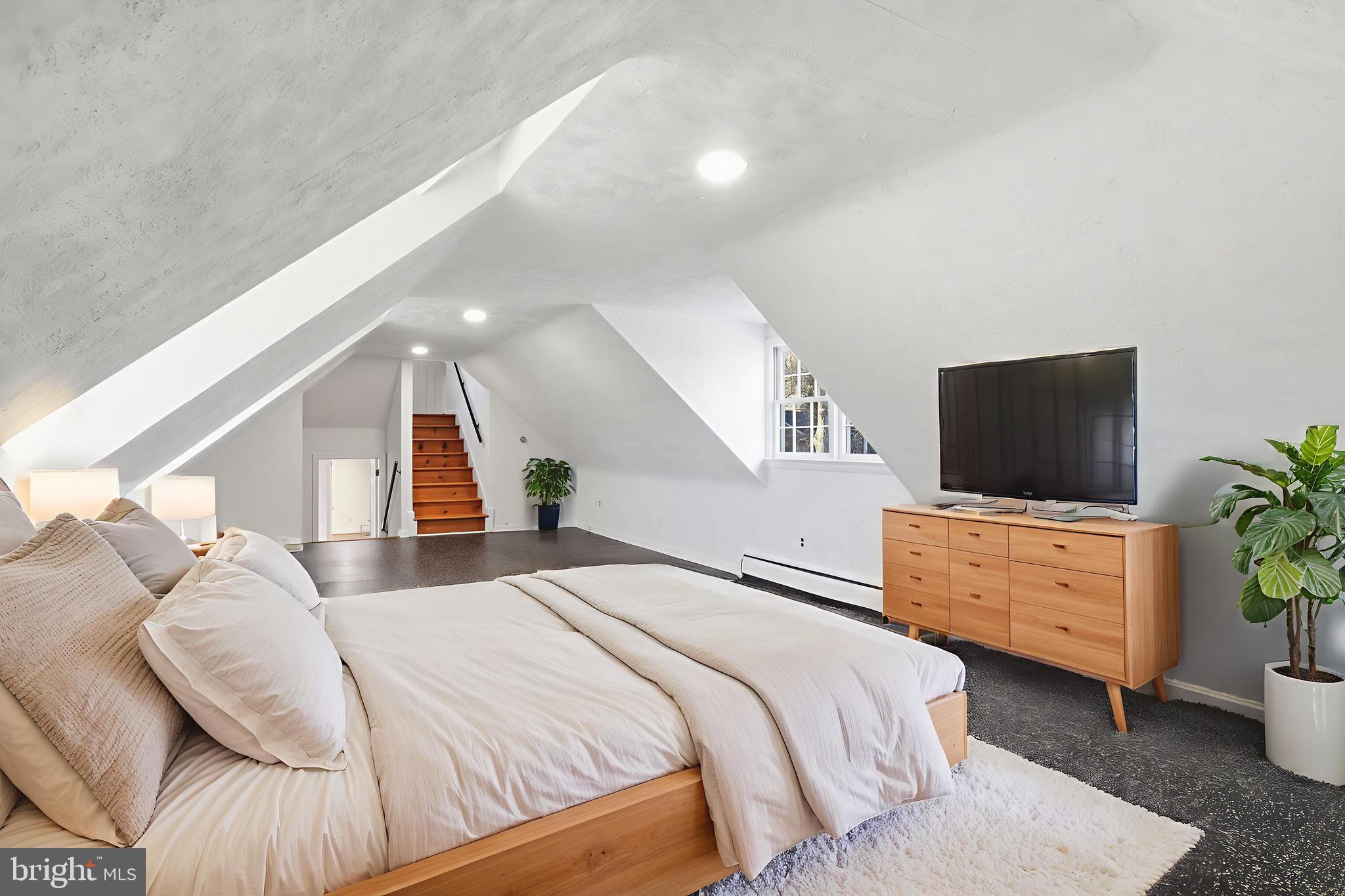 WILTON WOODS - Residential