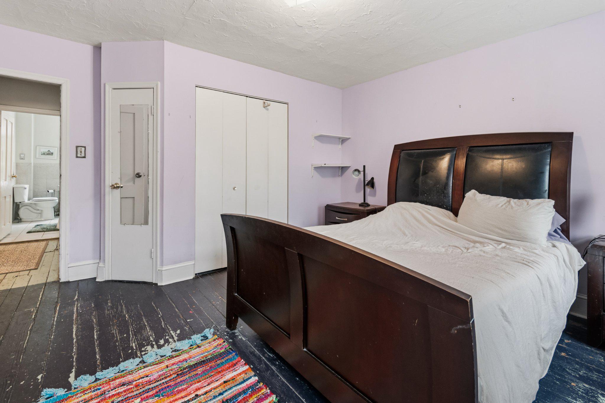 EAST FALLS - Residential