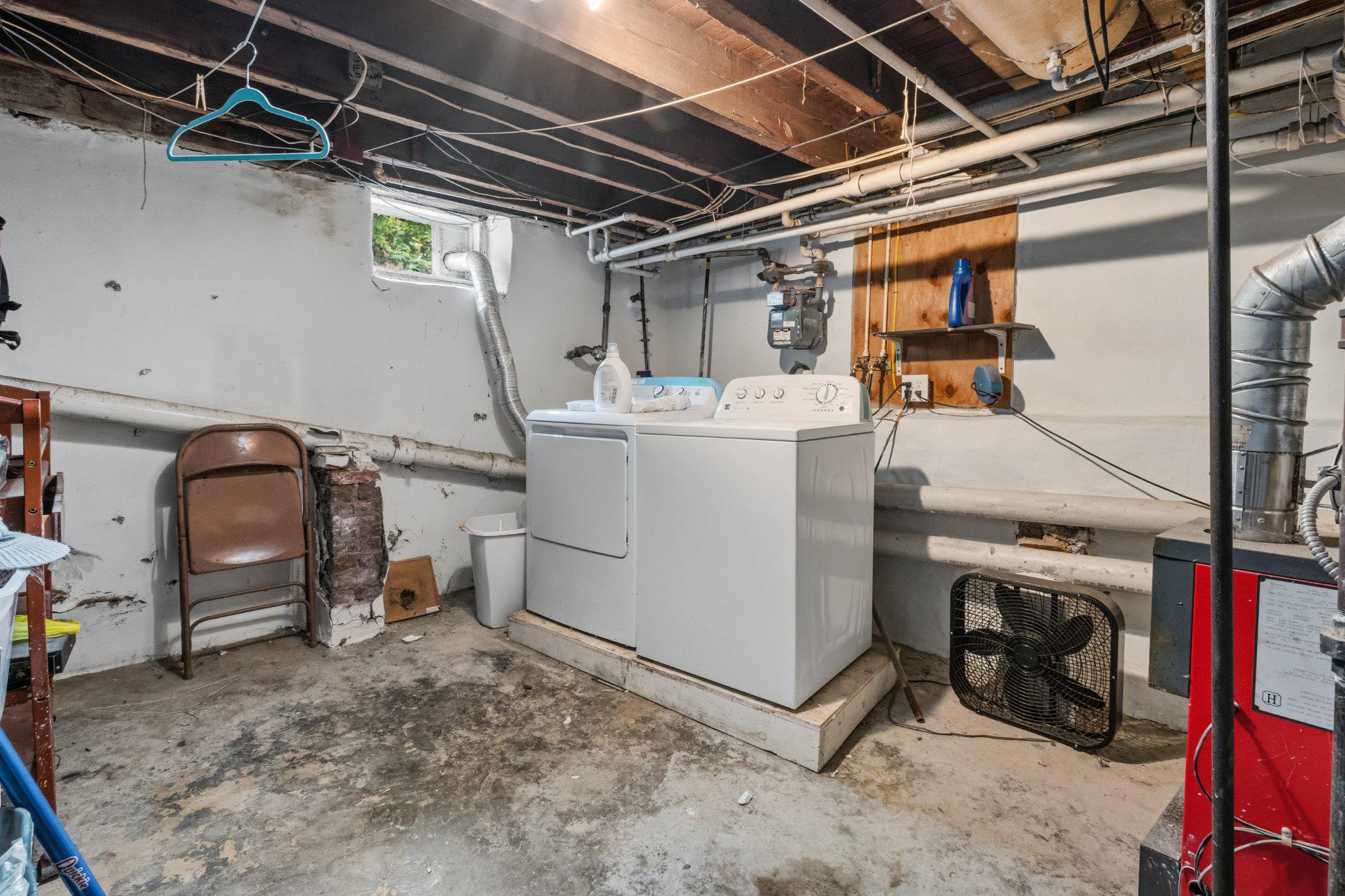 EAST FALLS - Residential