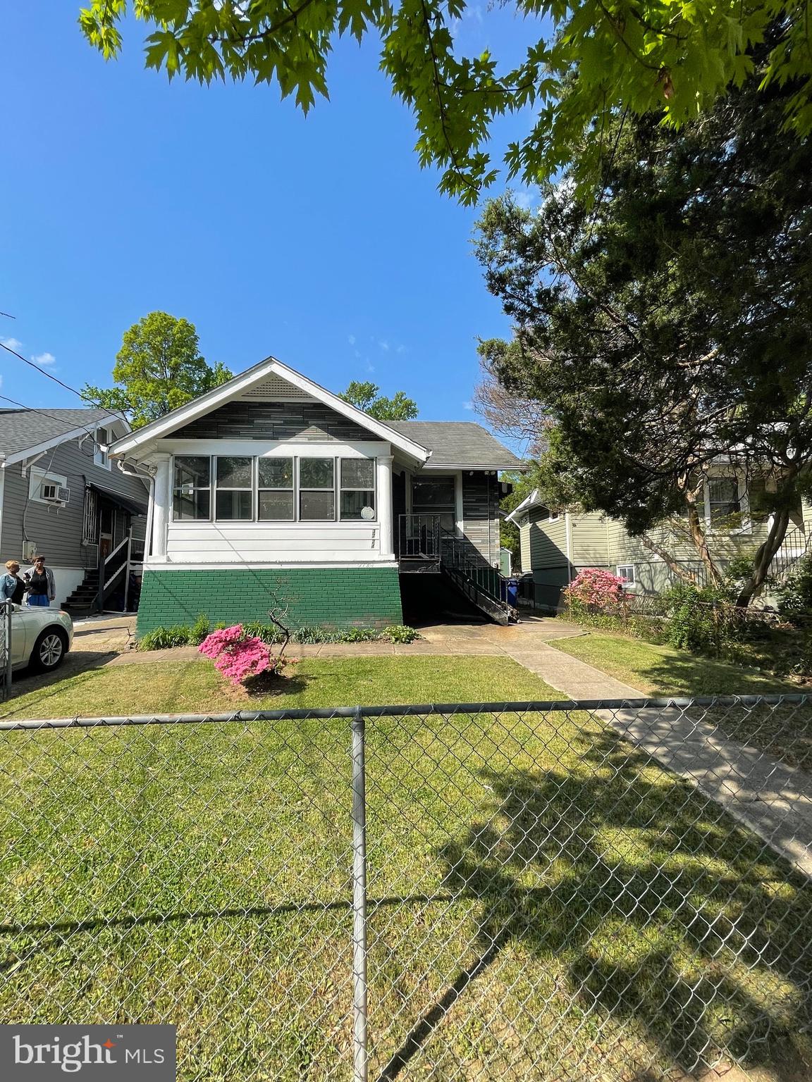 COTTAGE CITY - Residential