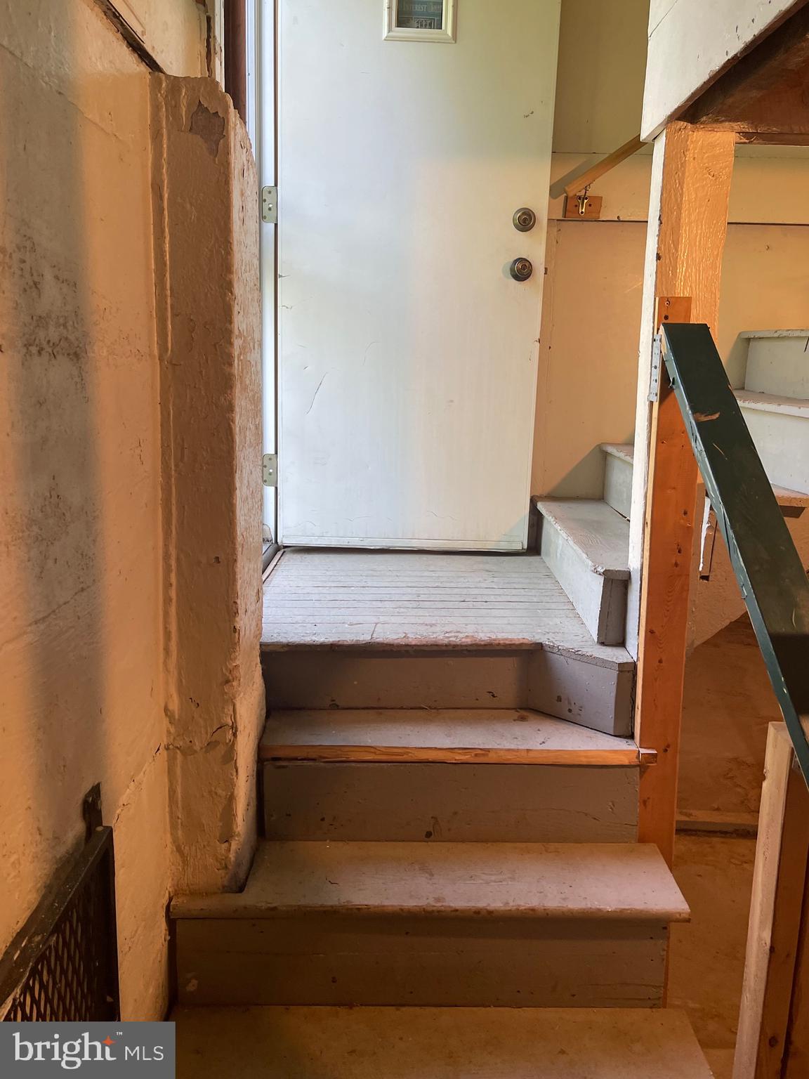 COTTAGE CITY - Residential