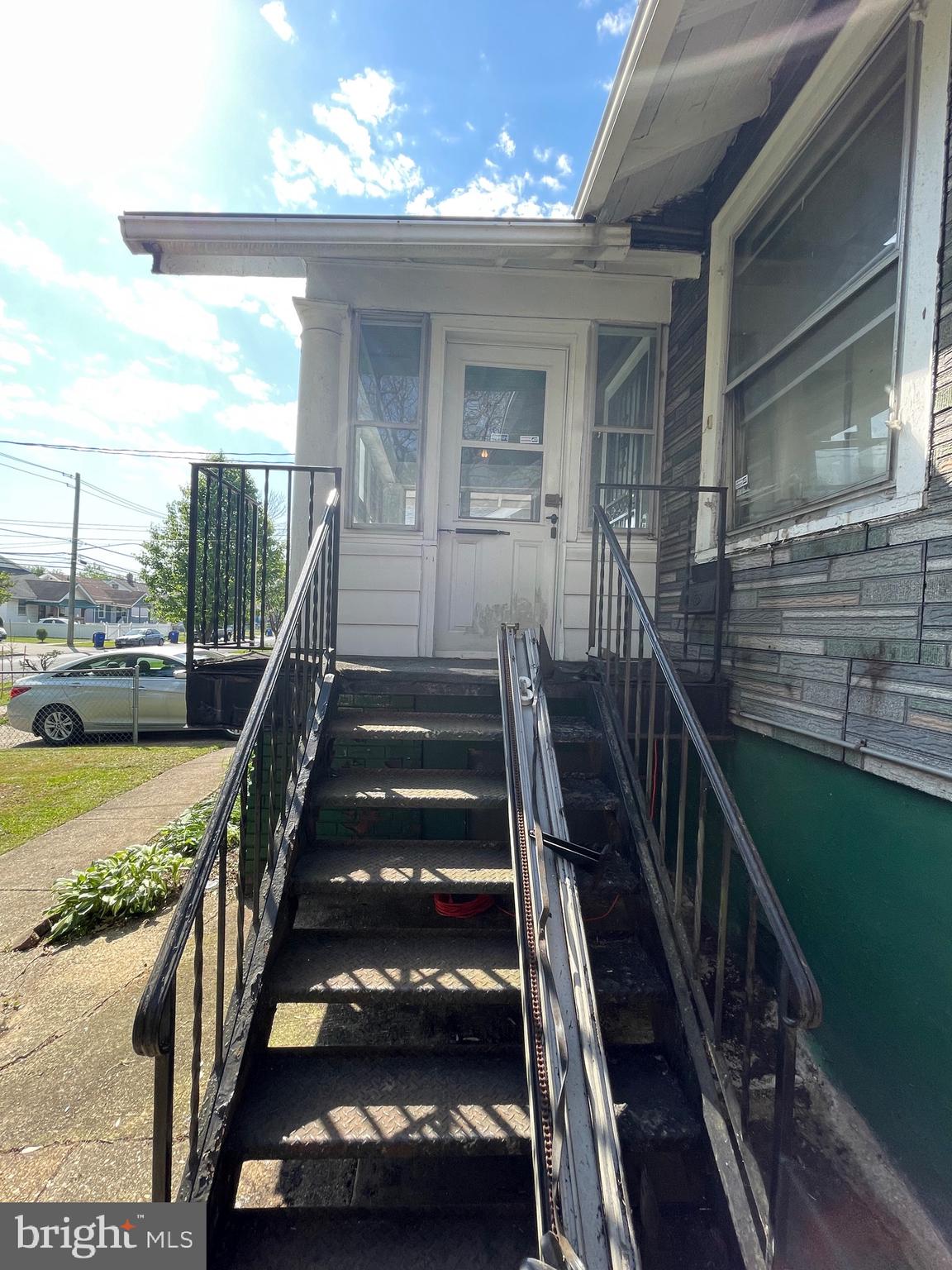 COTTAGE CITY - Residential