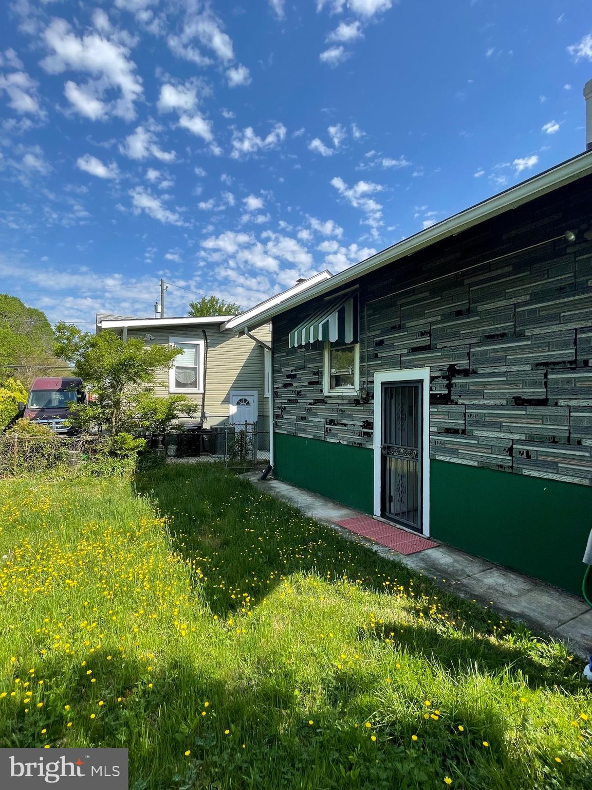 COTTAGE CITY - Residential