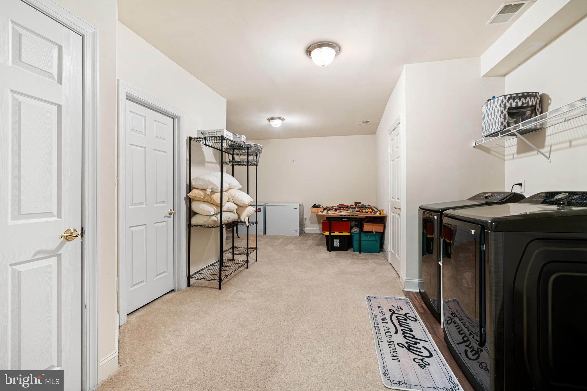 FLINT HILL CROSSING - Residential