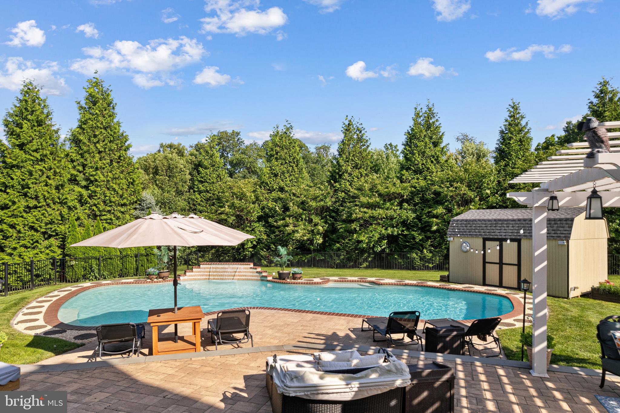 FLINT HILL CROSSING - Residential