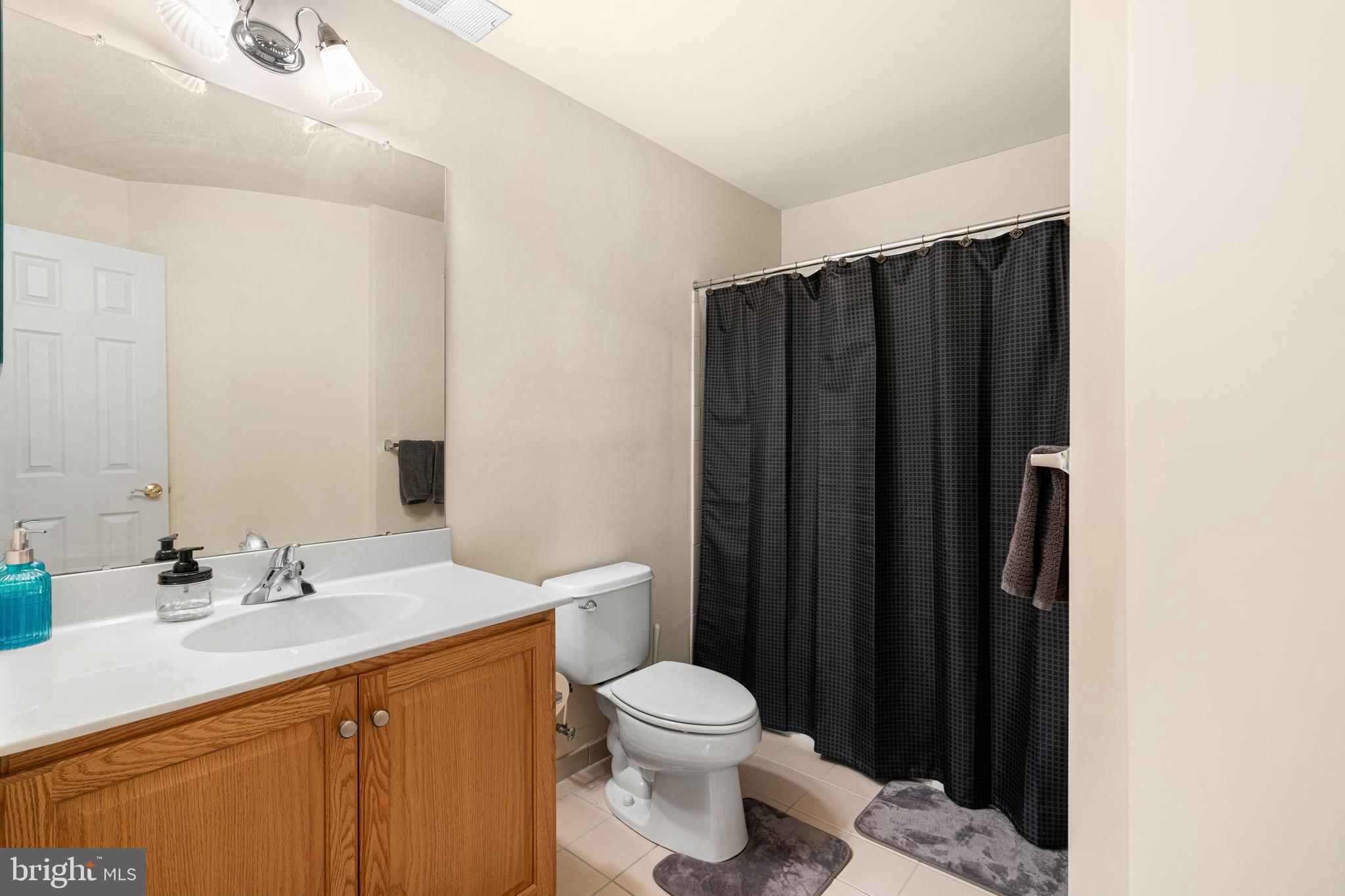 FLINT HILL CROSSING - Residential