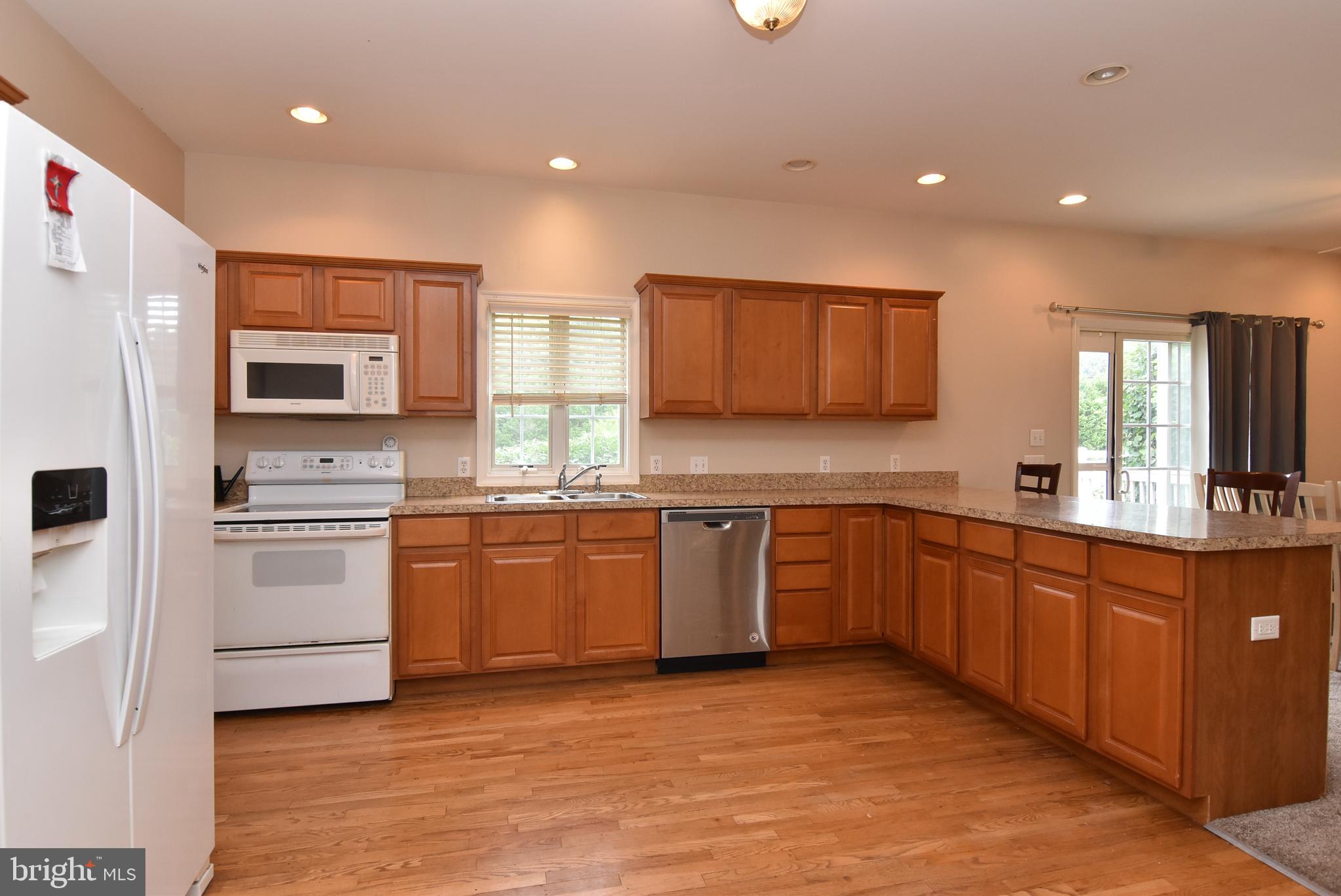 BRIDLEWOOD - Residential