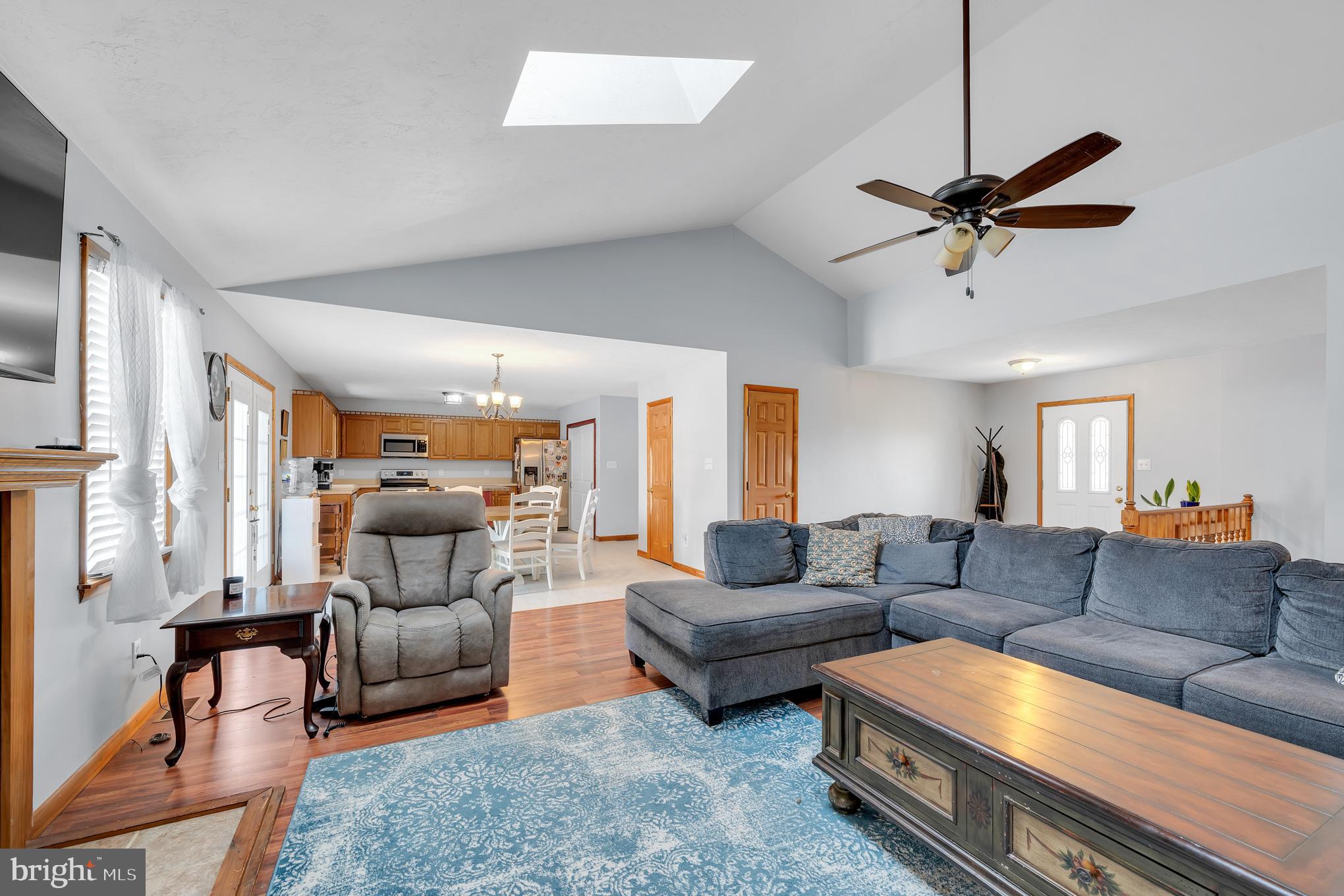 135 HUNTERS CIRCLE