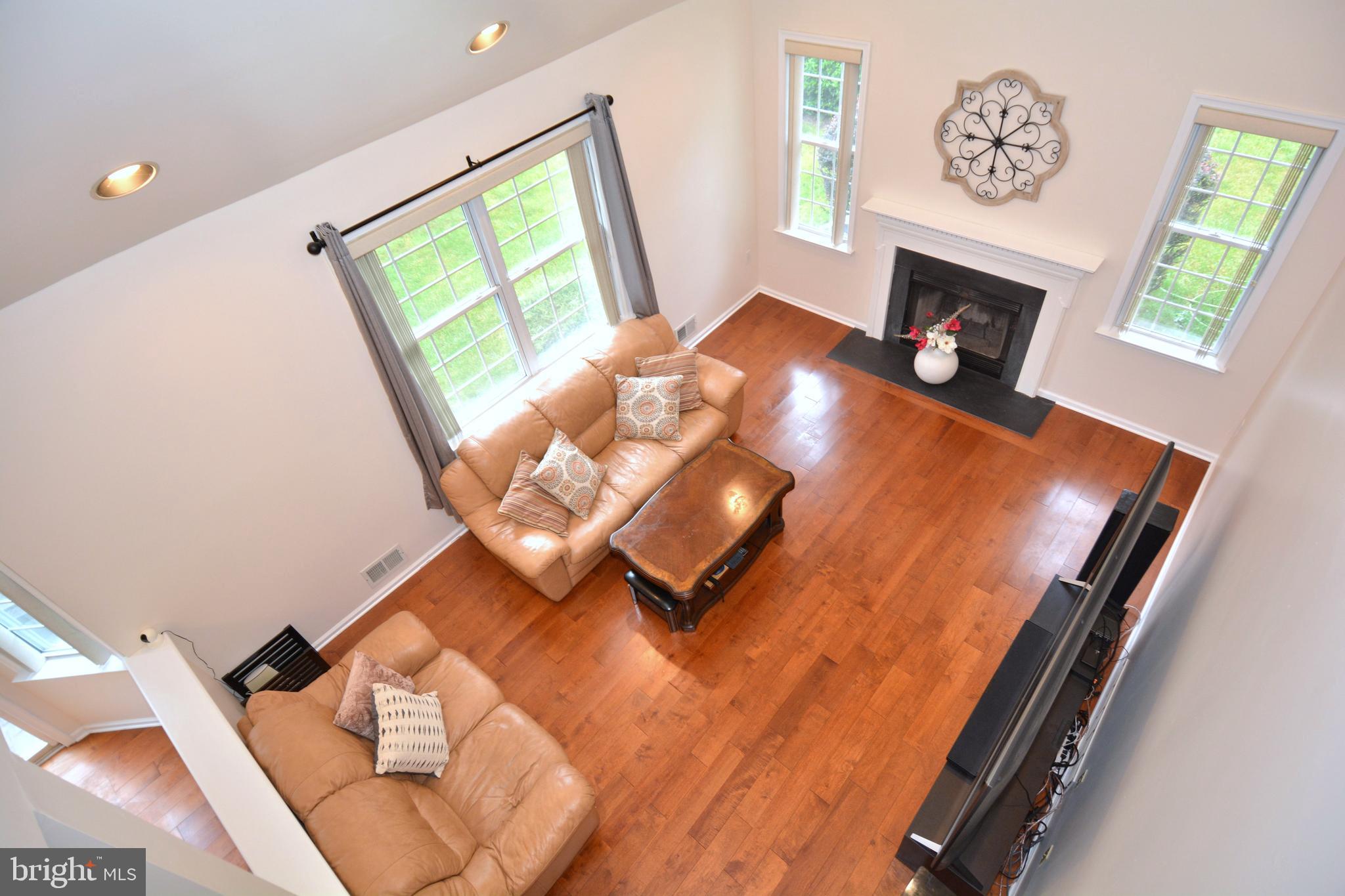 22 MUIRHEAD COURT