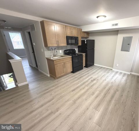 1727 DALLAS STREET PHILADELPHIA PA 19126
