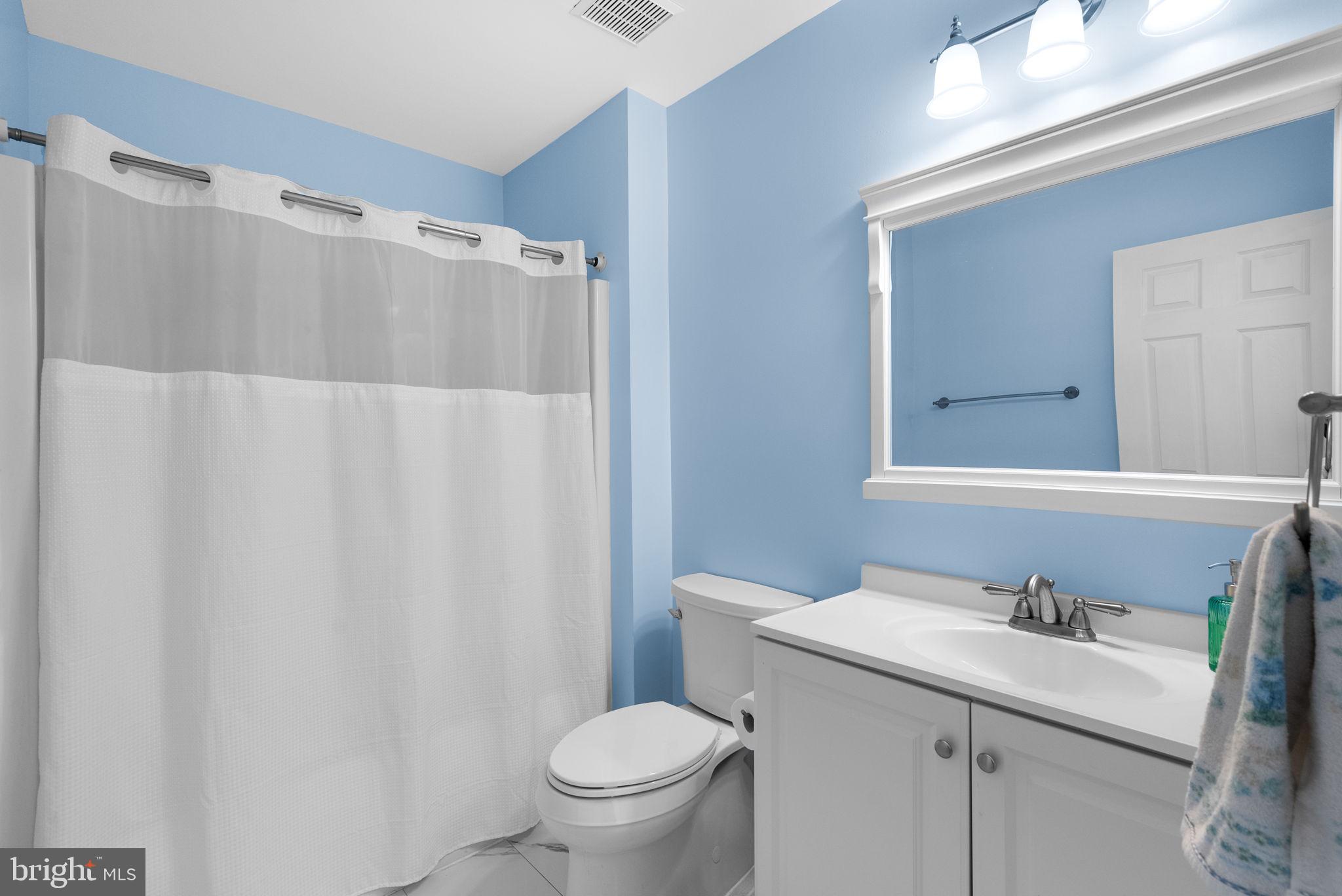 NORTH CROSSING - Residential