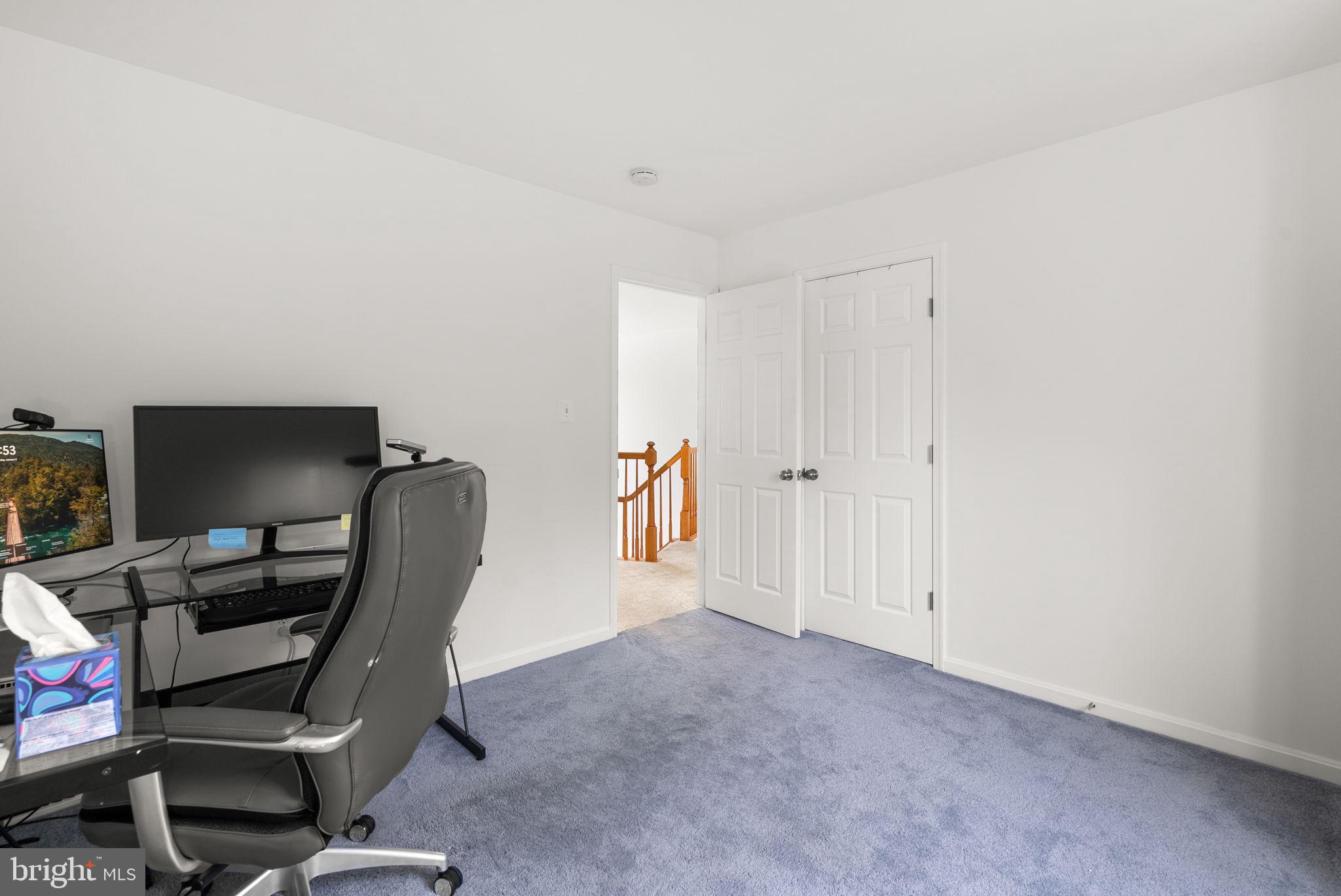 NORTH CROSSING - Residential