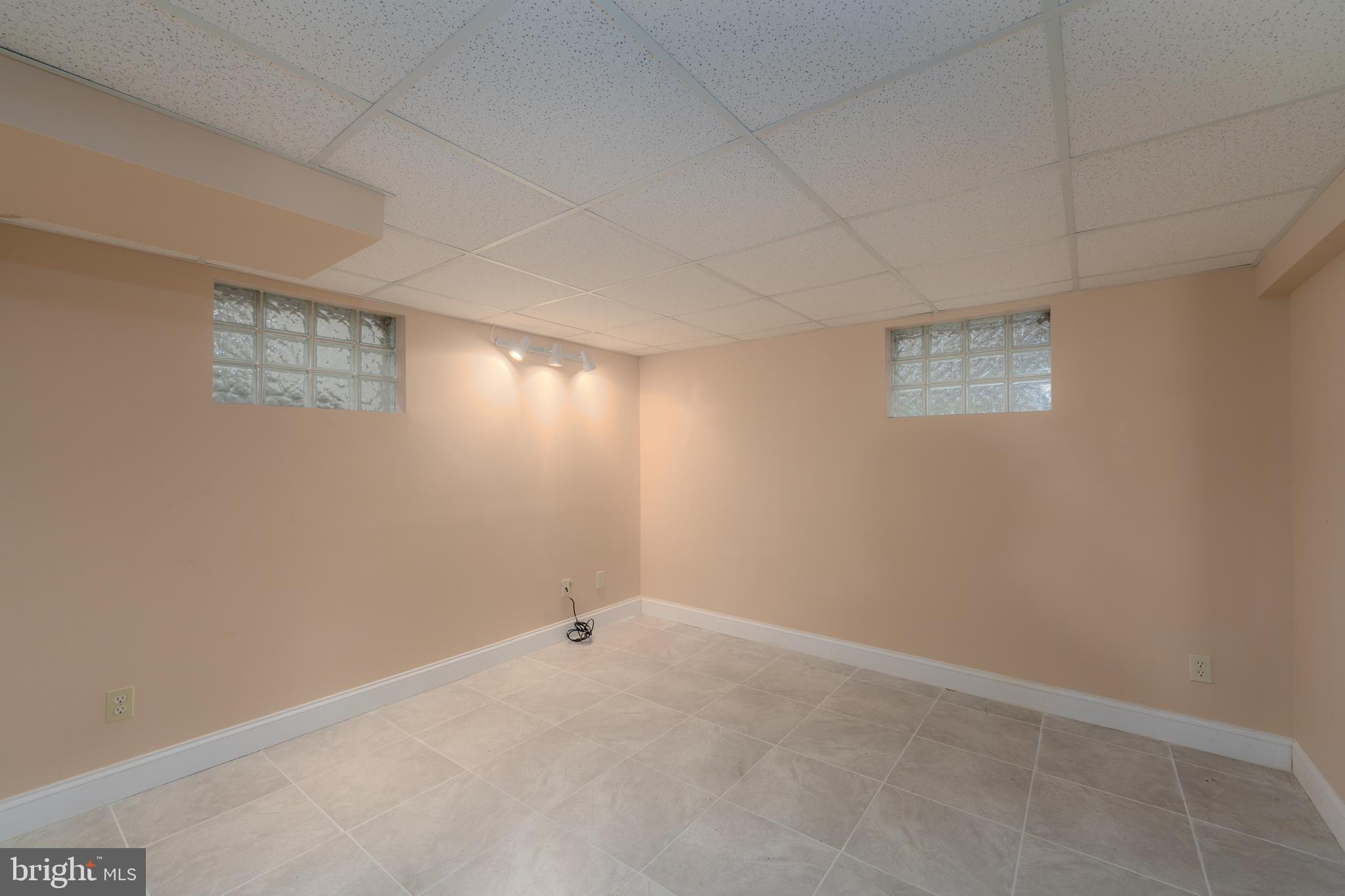 GLENDALE - Residential