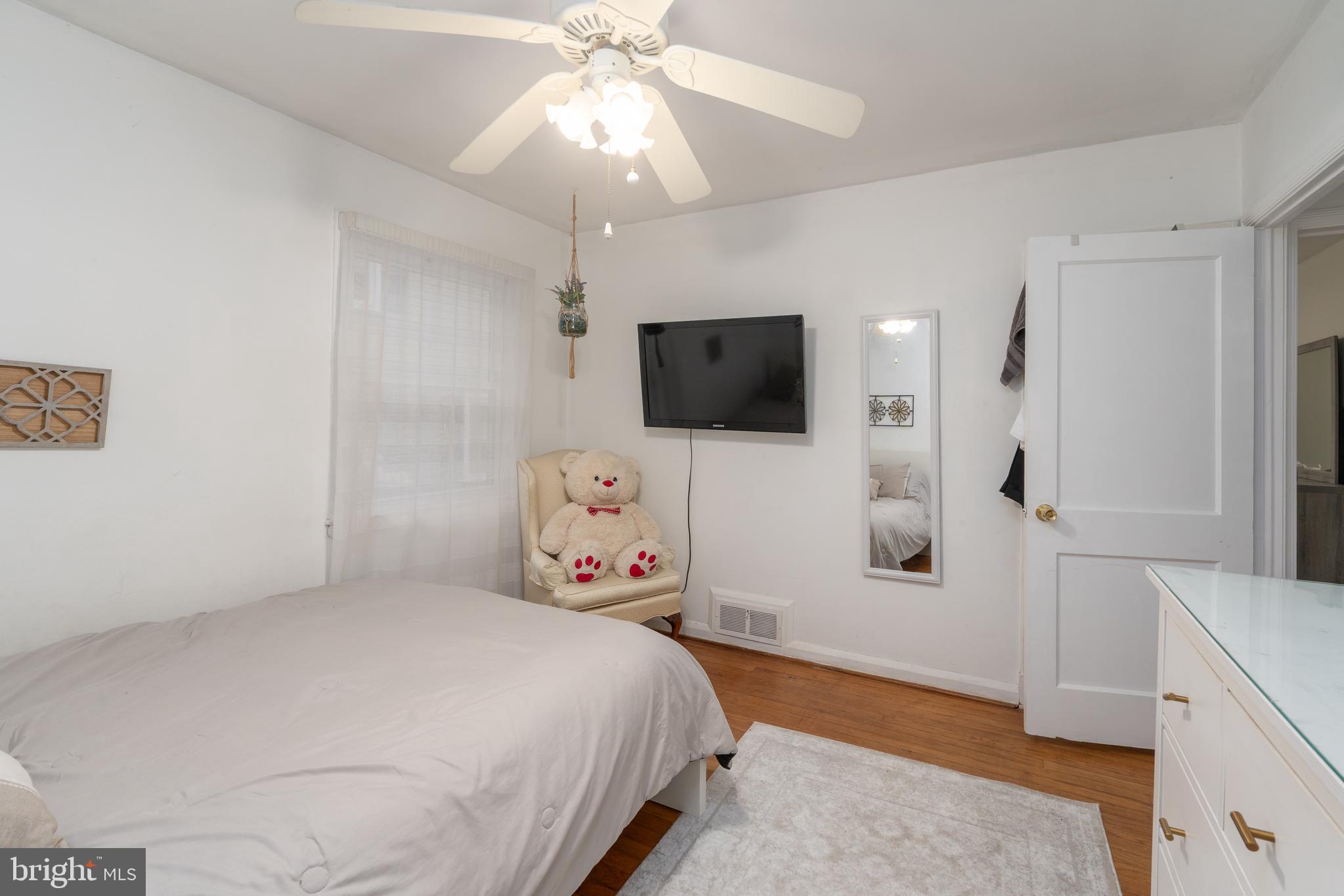 GLENDALE - Residential