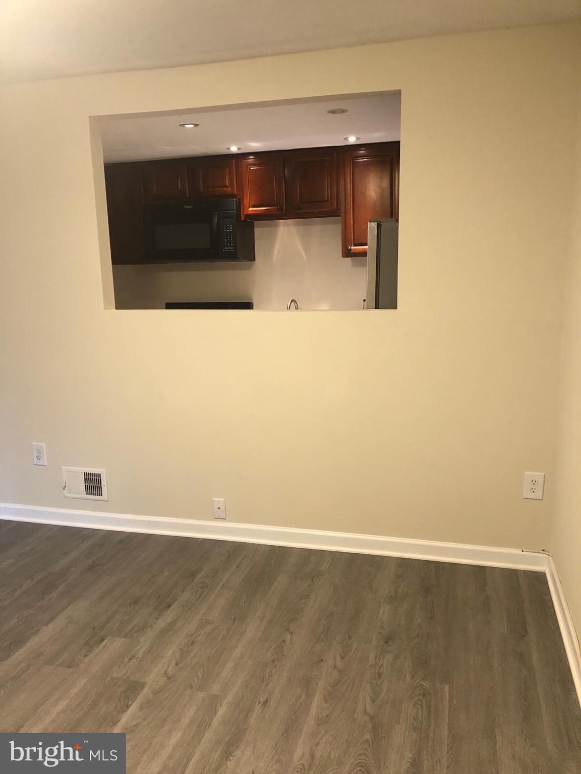 VILLAGE OF KINGS CONTRIVANCE - Residential Lease