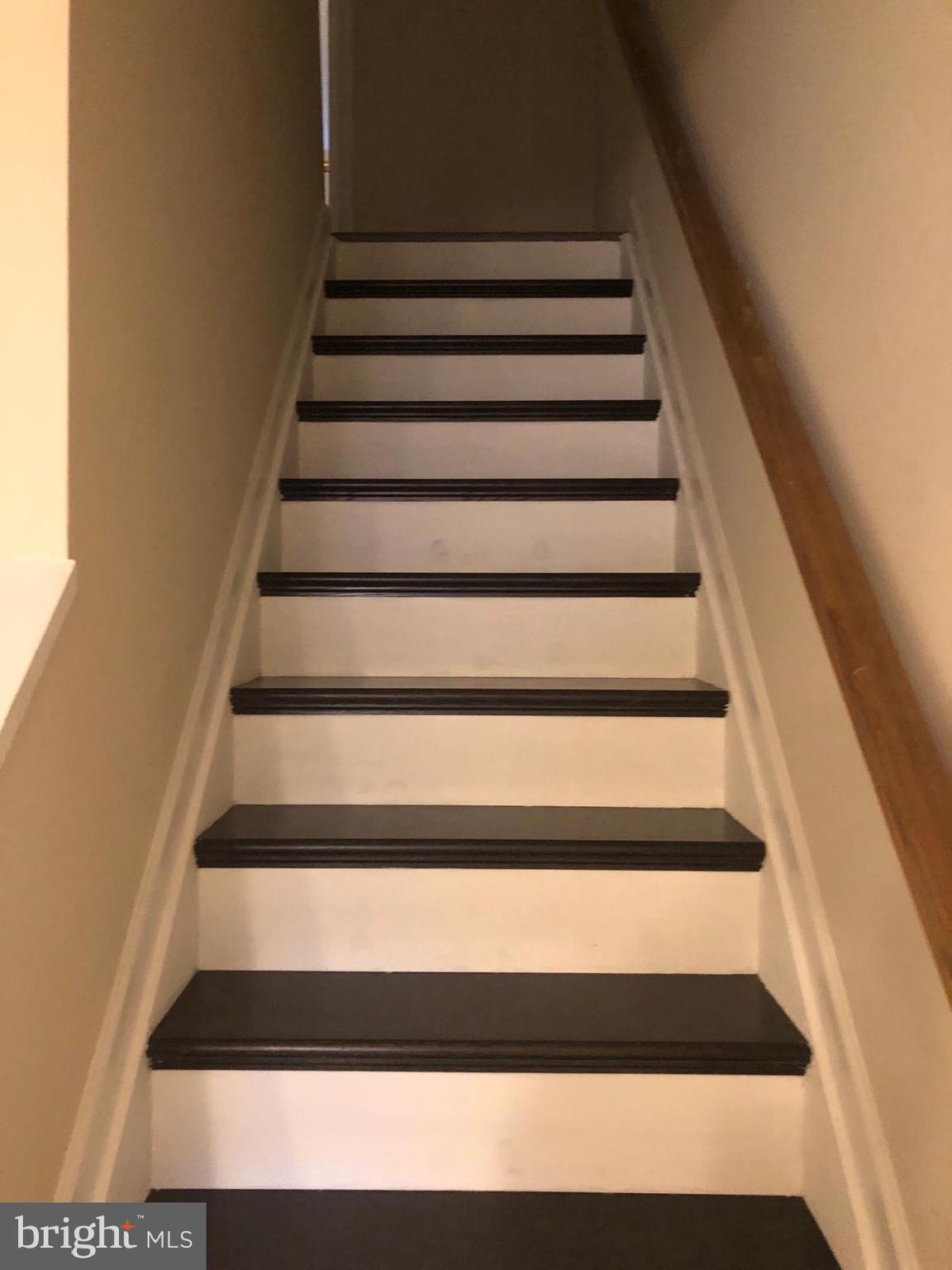 VILLAGE OF KINGS CONTRIVANCE - Residential Lease