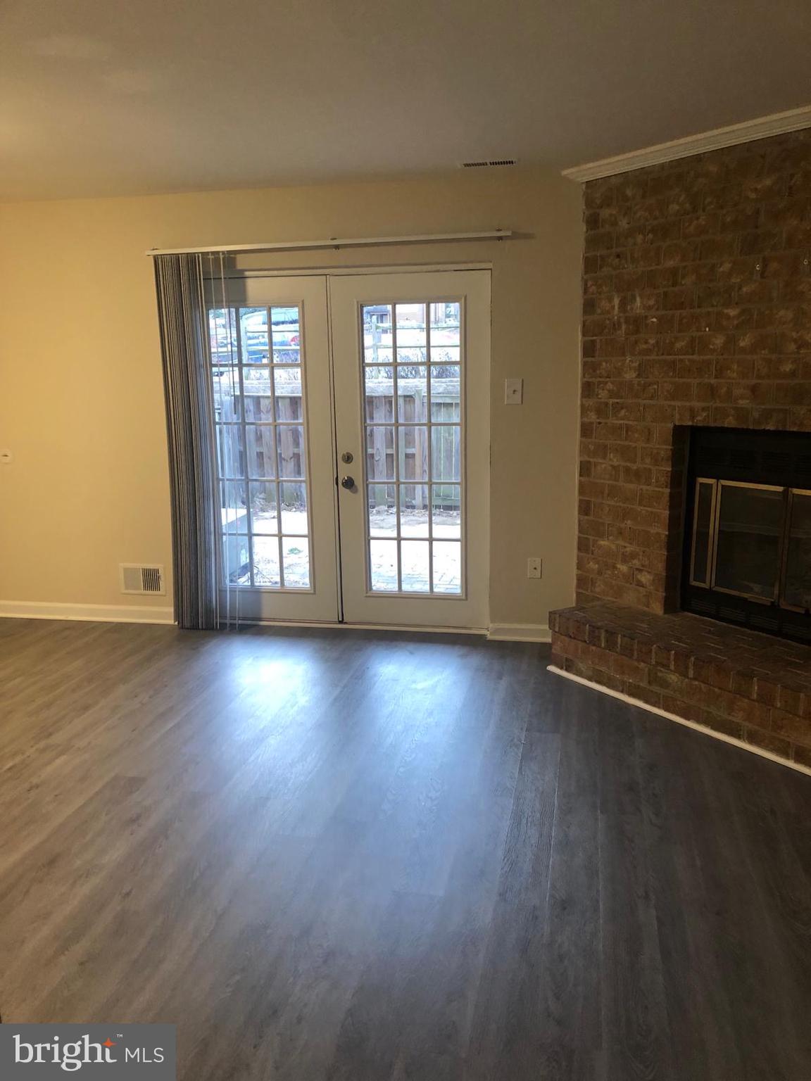 VILLAGE OF KINGS CONTRIVANCE - Residential Lease