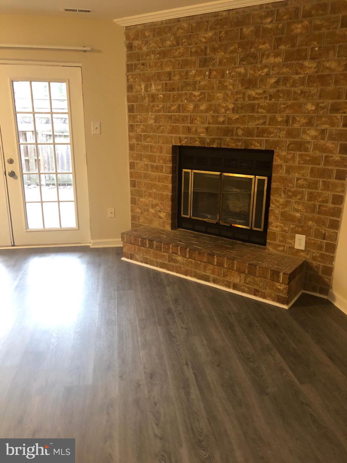 VILLAGE OF KINGS CONTRIVANCE - Residential Lease