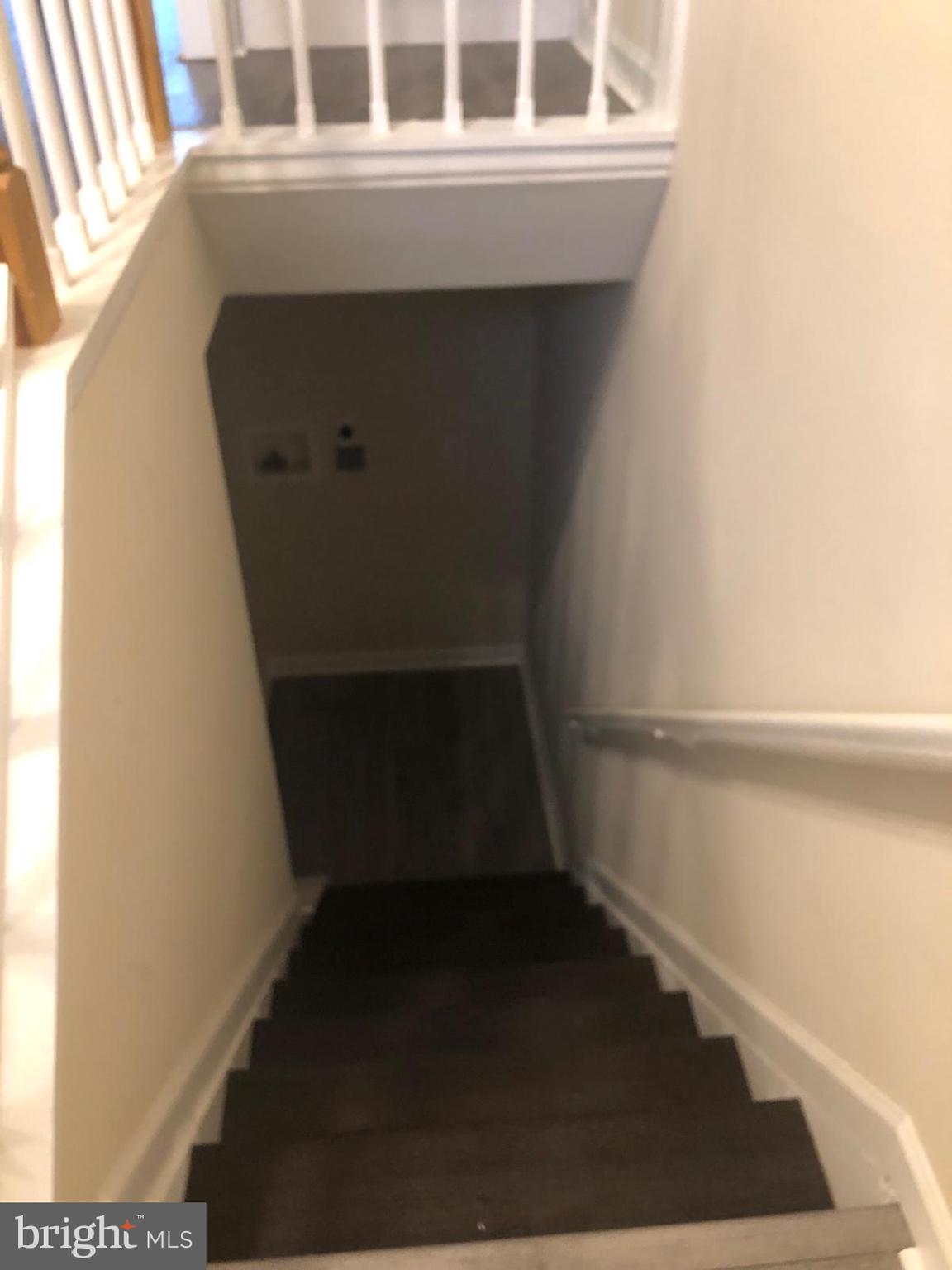 VILLAGE OF KINGS CONTRIVANCE - Residential Lease